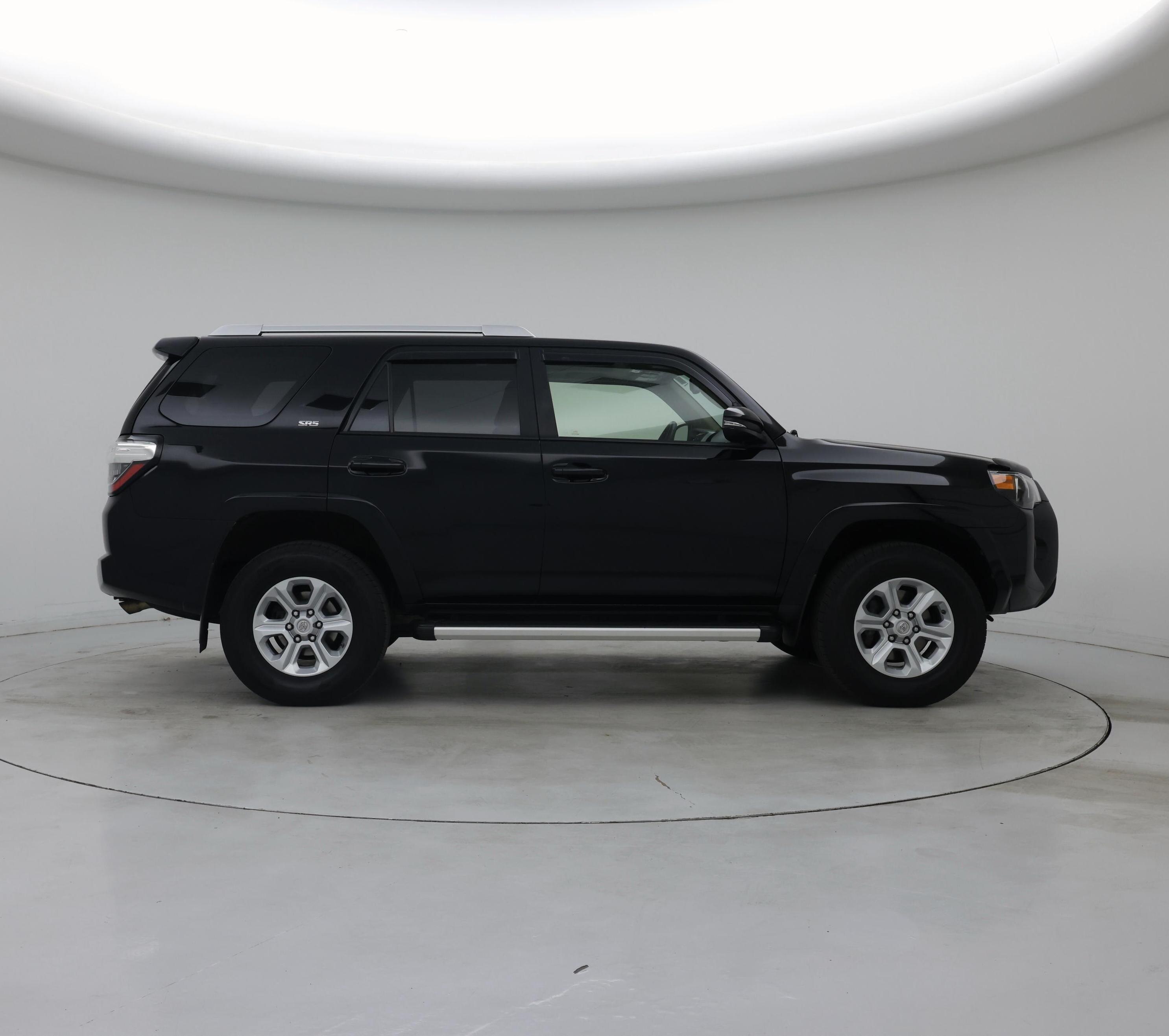 Thumbnail: 2018 Toyota 4Runner - 7