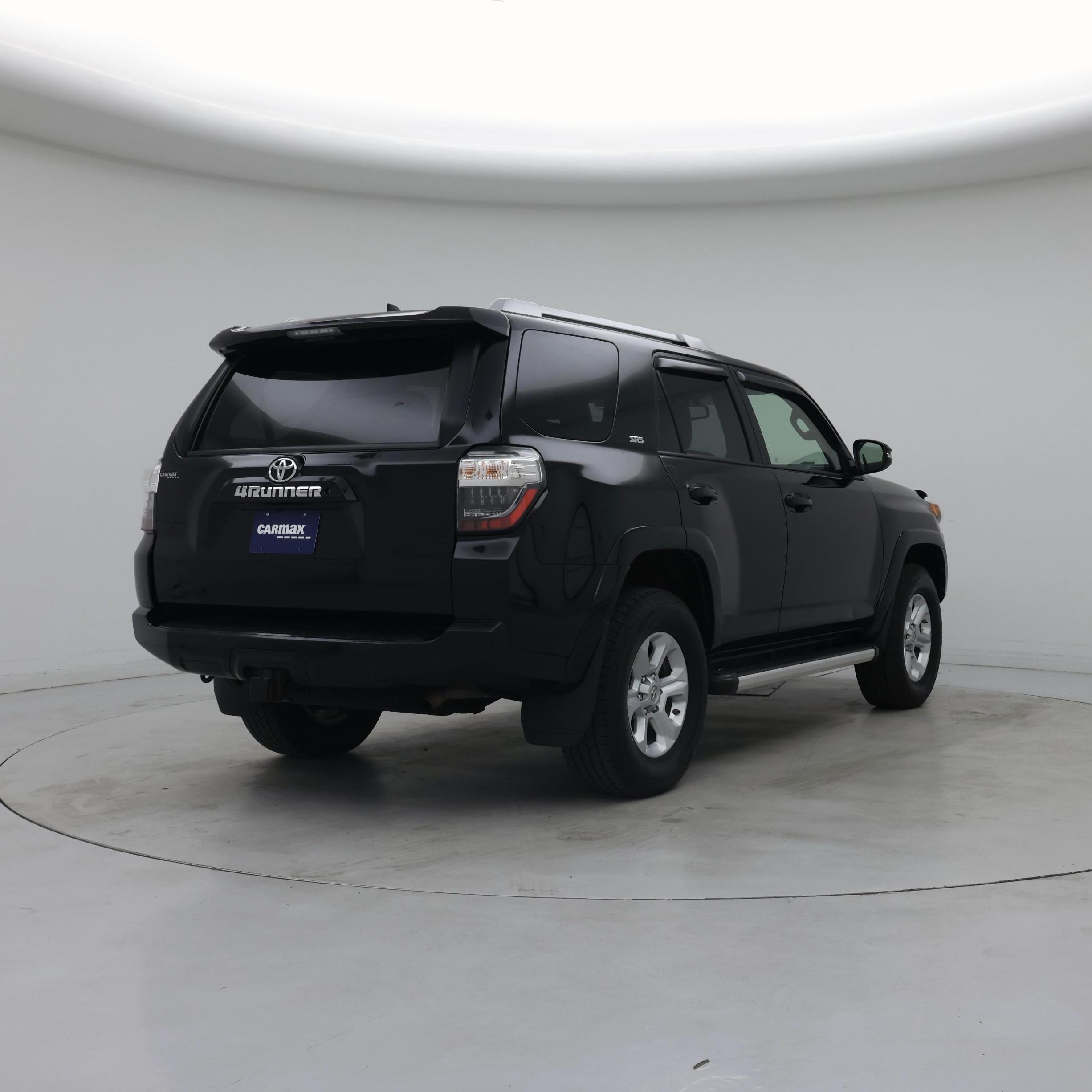Thumbnail: 2018 Toyota 4Runner - 8