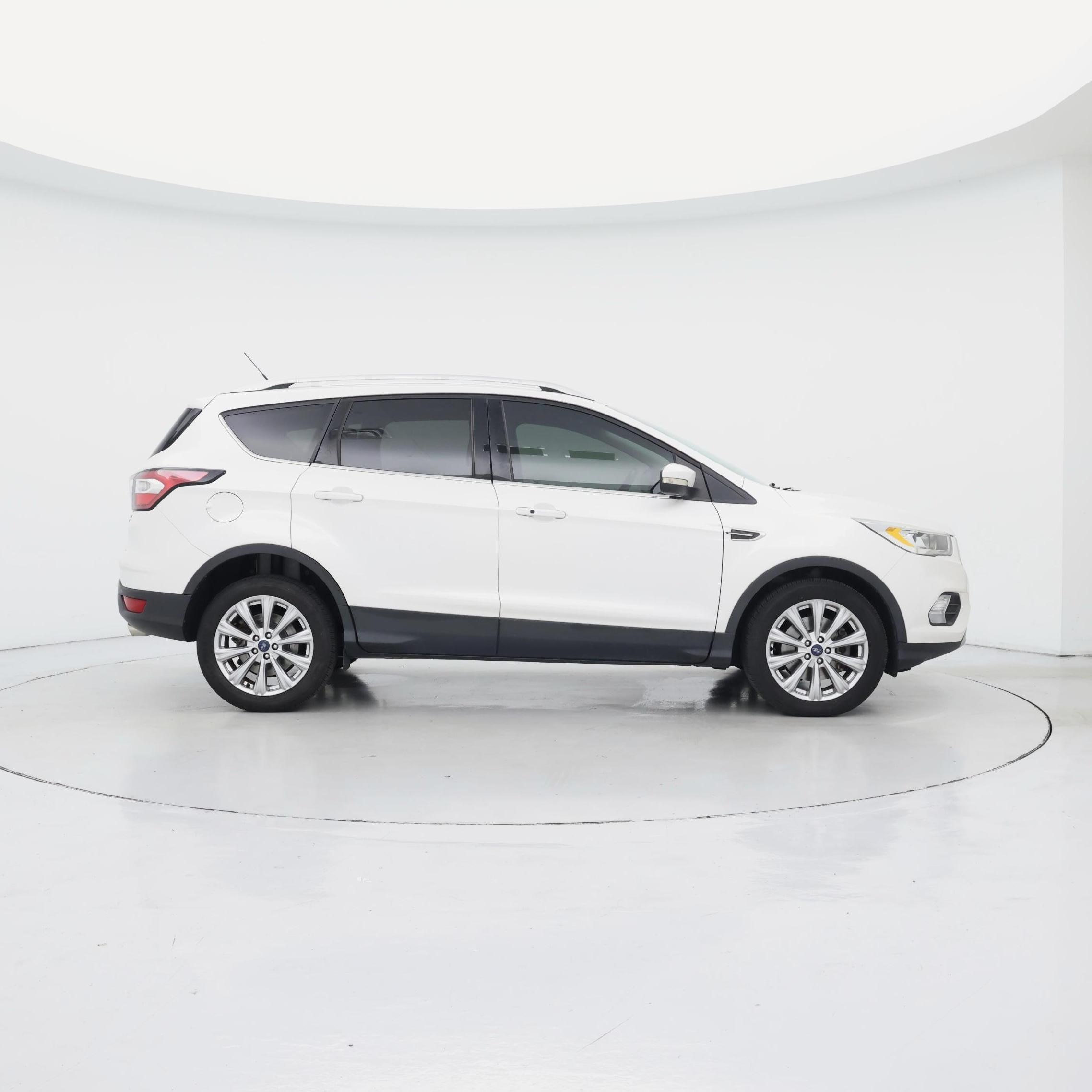 Thumbnail: 2017 Ford Escape - 7