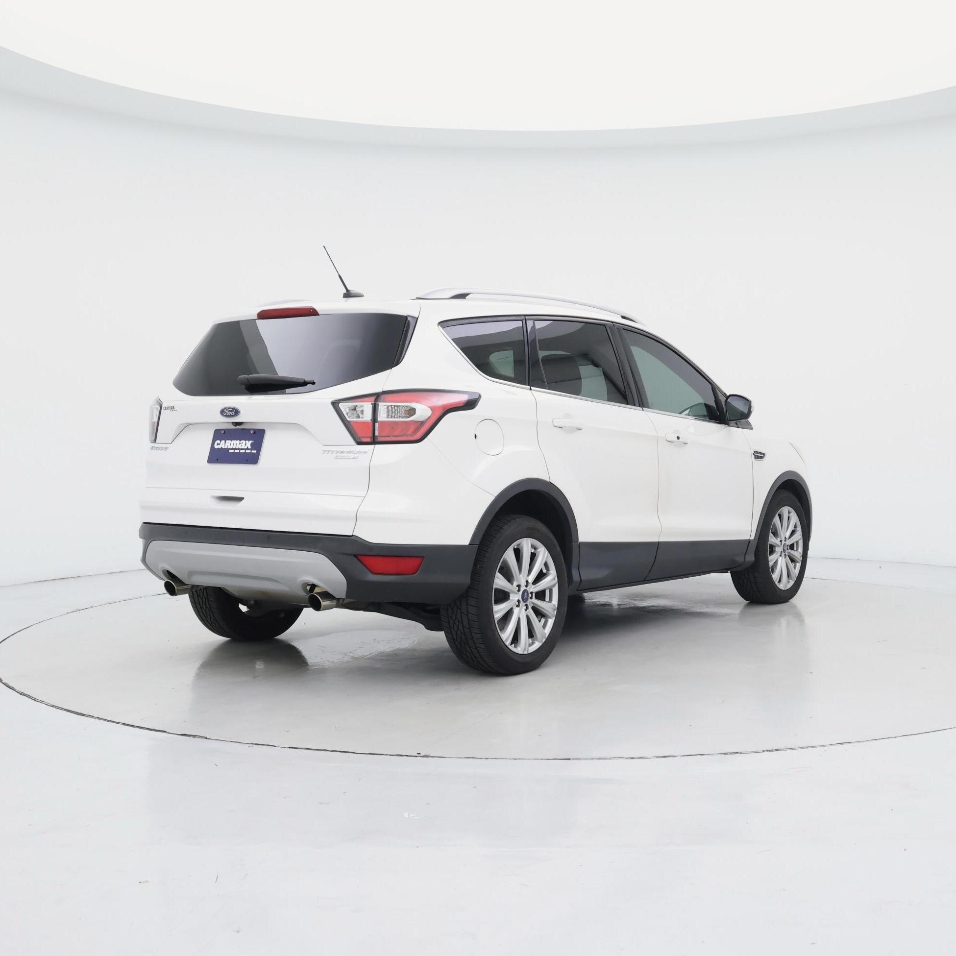 Thumbnail: 2017 Ford Escape - 8