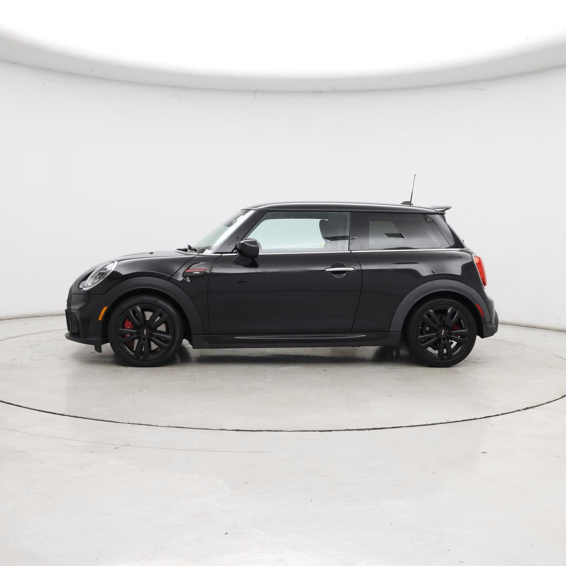 Thumbnail: 2022 MINI Cooper Hardtop - 3
