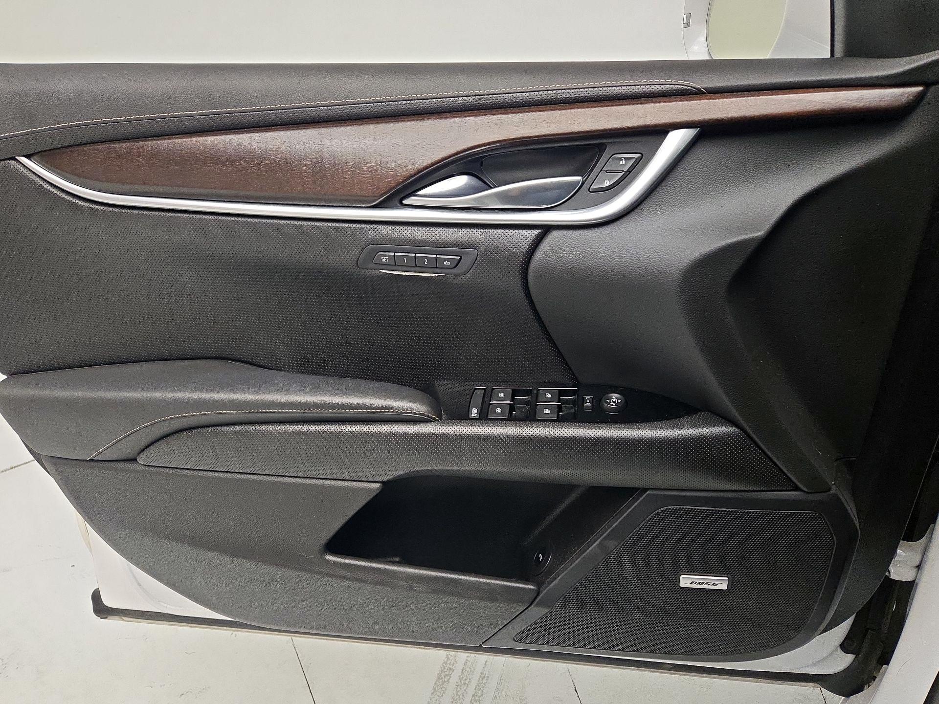 Thumbnail: 2019 Cadillac XTS - 12