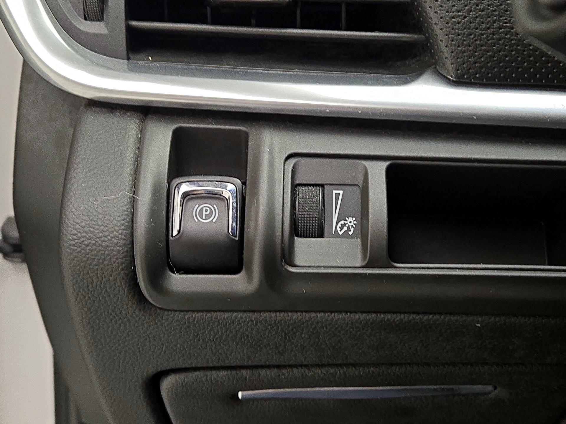 Thumbnail: 2019 Cadillac XTS - 13