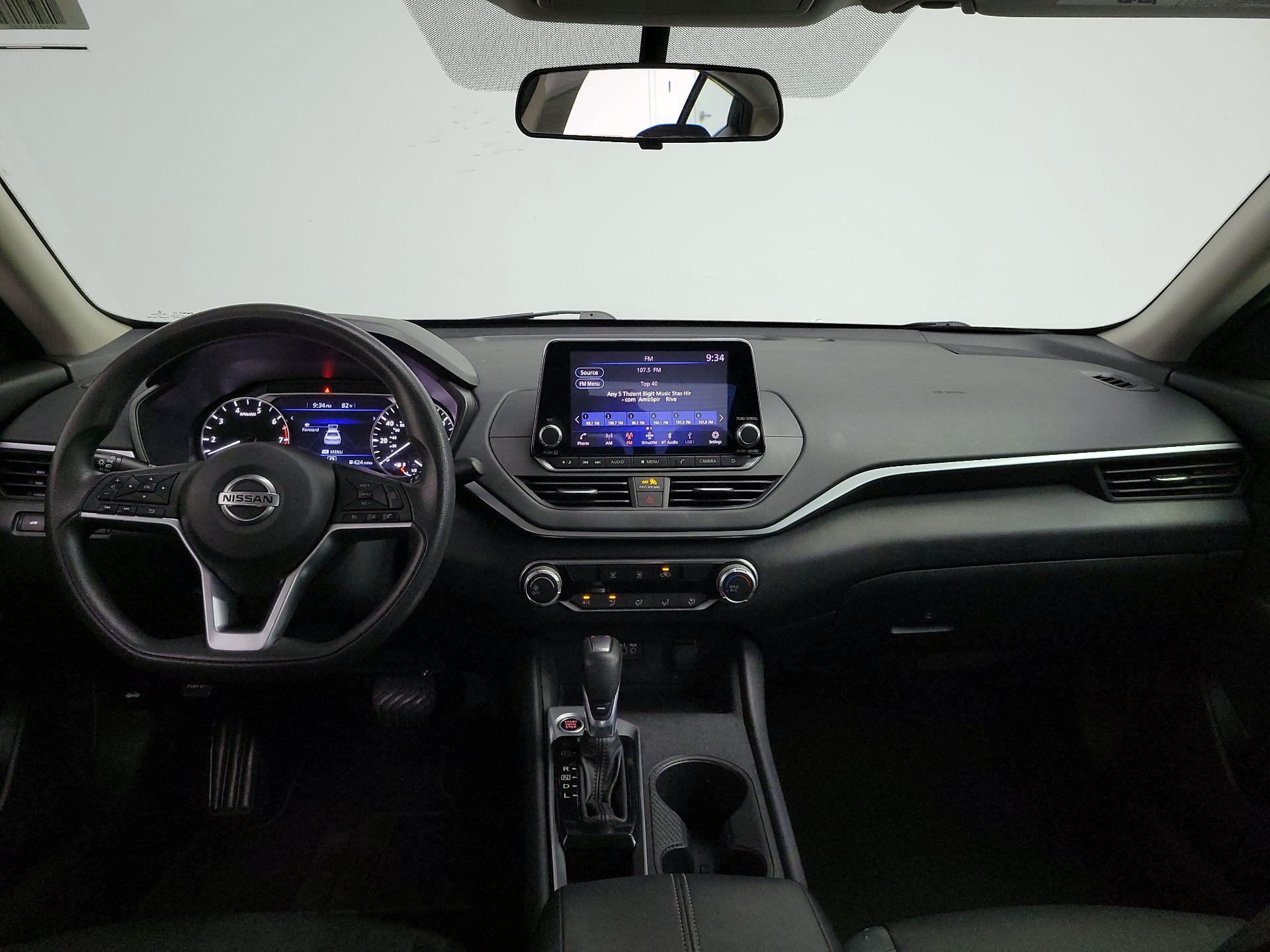 Thumbnail: 2019 Nissan Altima - 9