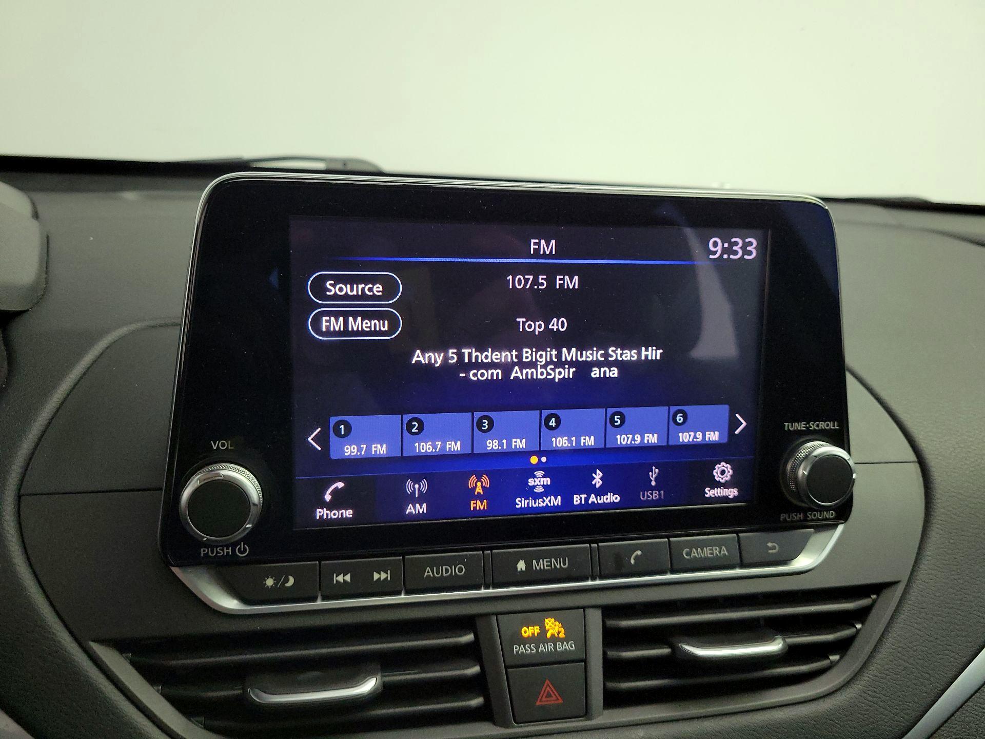 Thumbnail: 2019 Nissan Altima - 15
