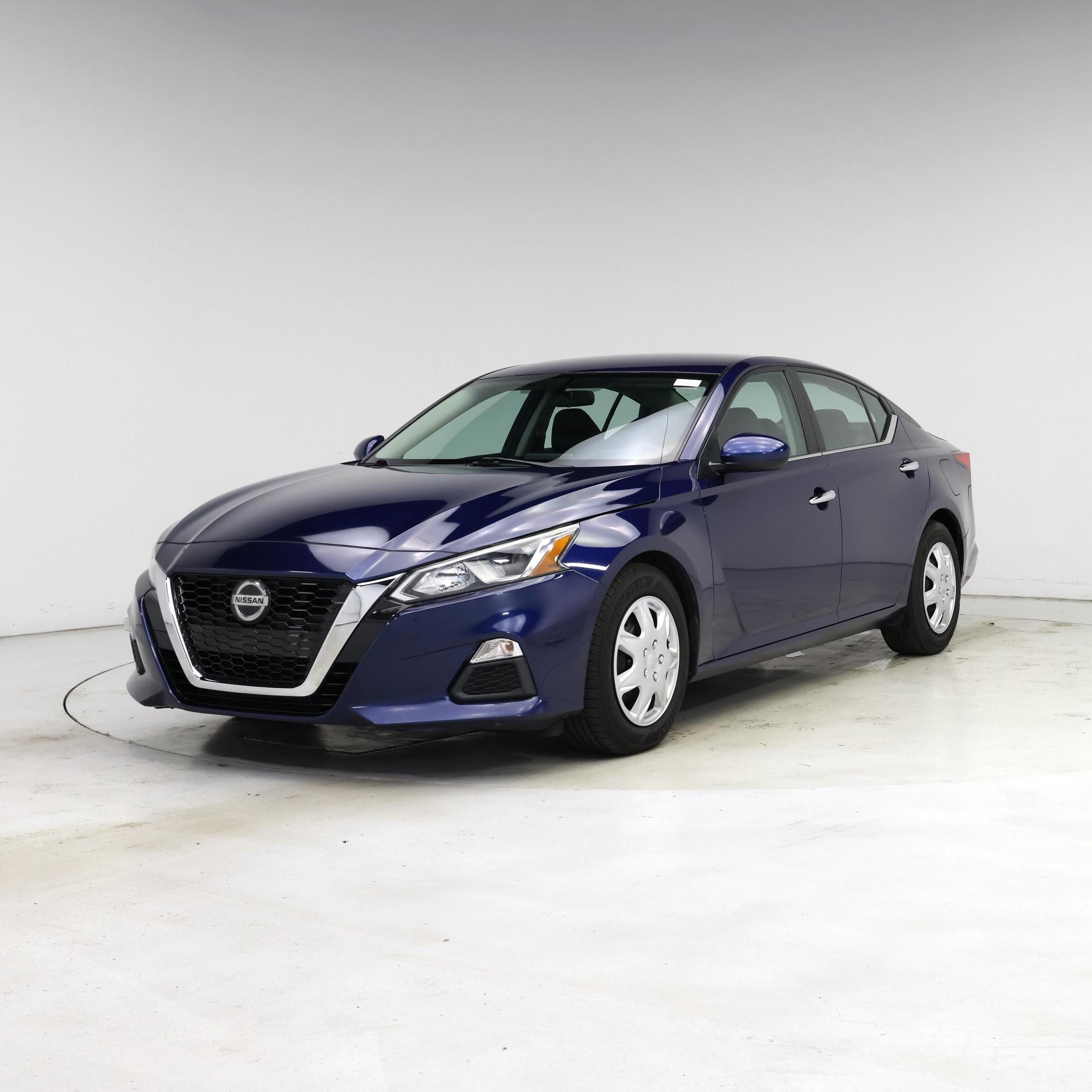 Thumbnail: 2019 Nissan Altima - 4