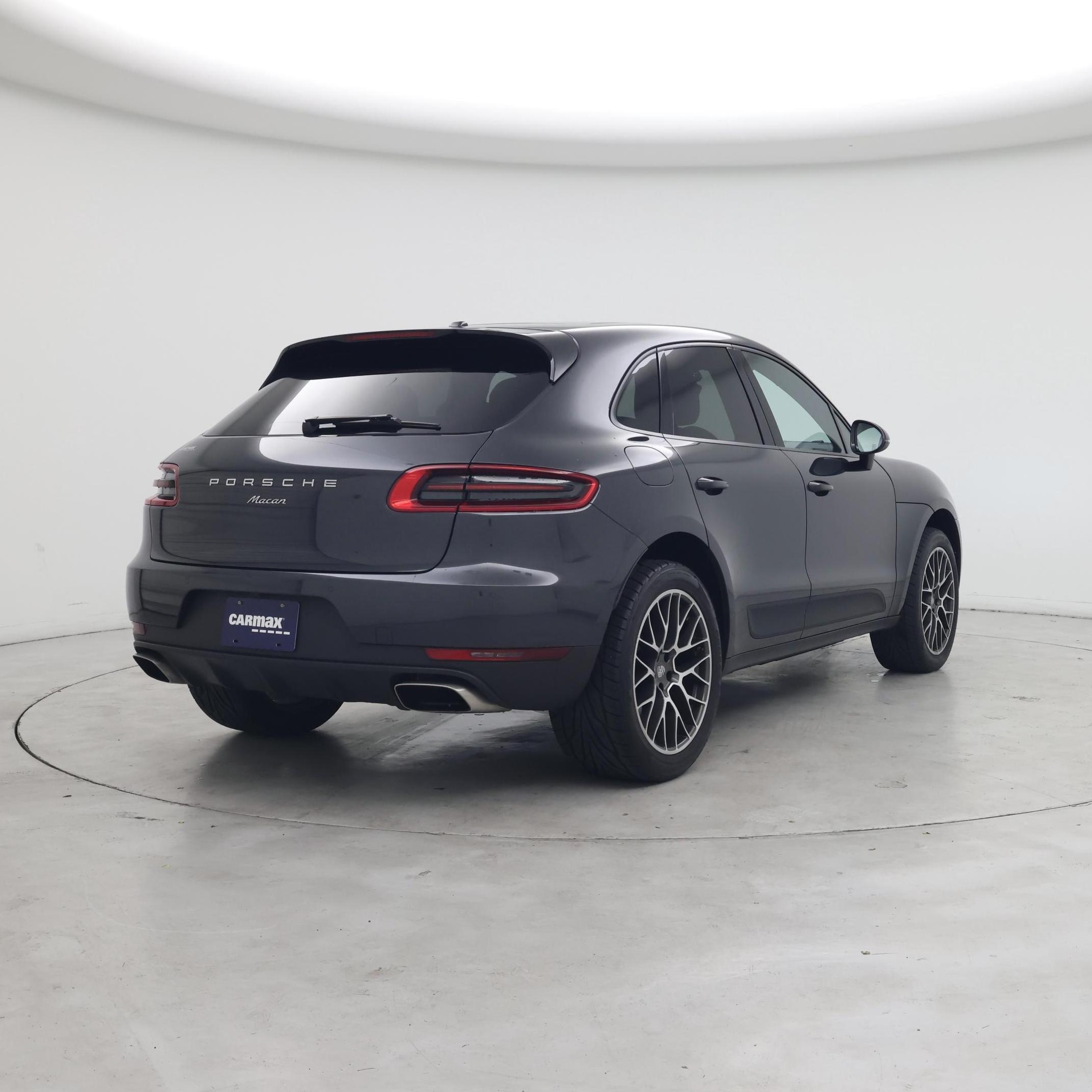 Thumbnail: 2018 Porsche Macan - 8