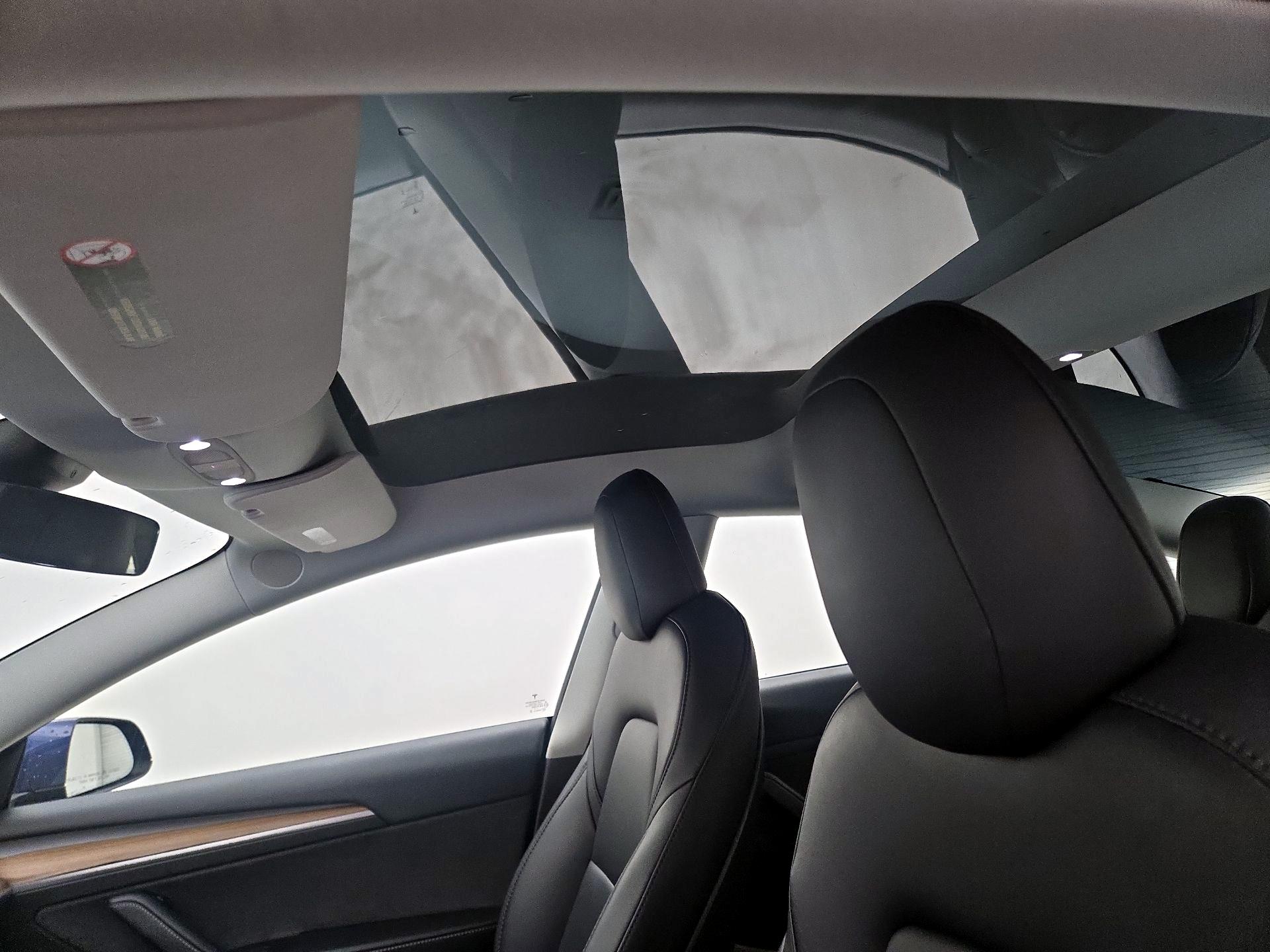 Thumbnail: 2022 Tesla Model 3 - 19
