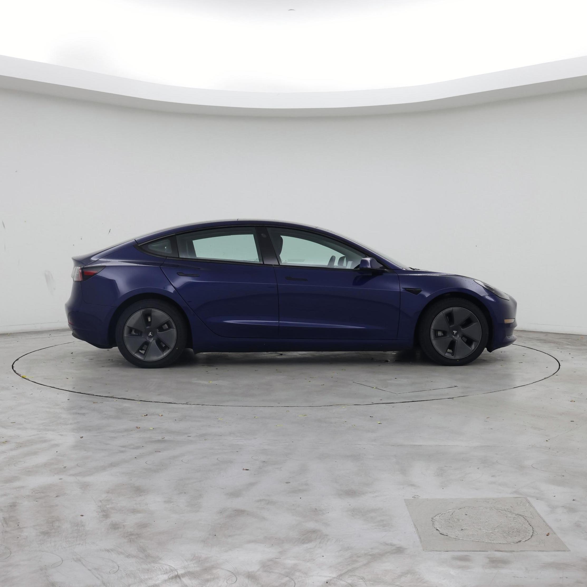 Thumbnail: 2022 Tesla Model 3 - 7