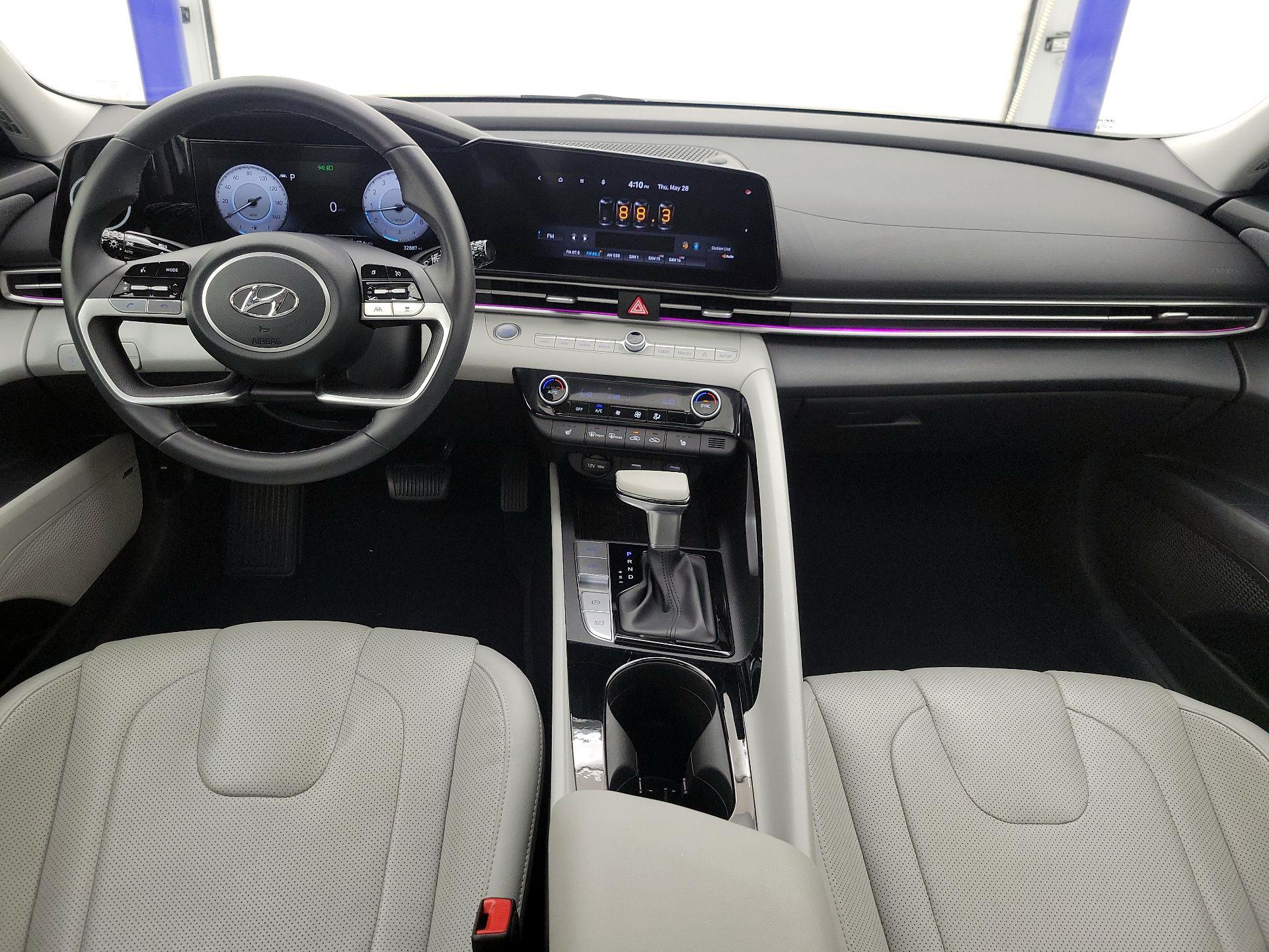 Thumbnail: 2023 Hyundai Elantra - 9