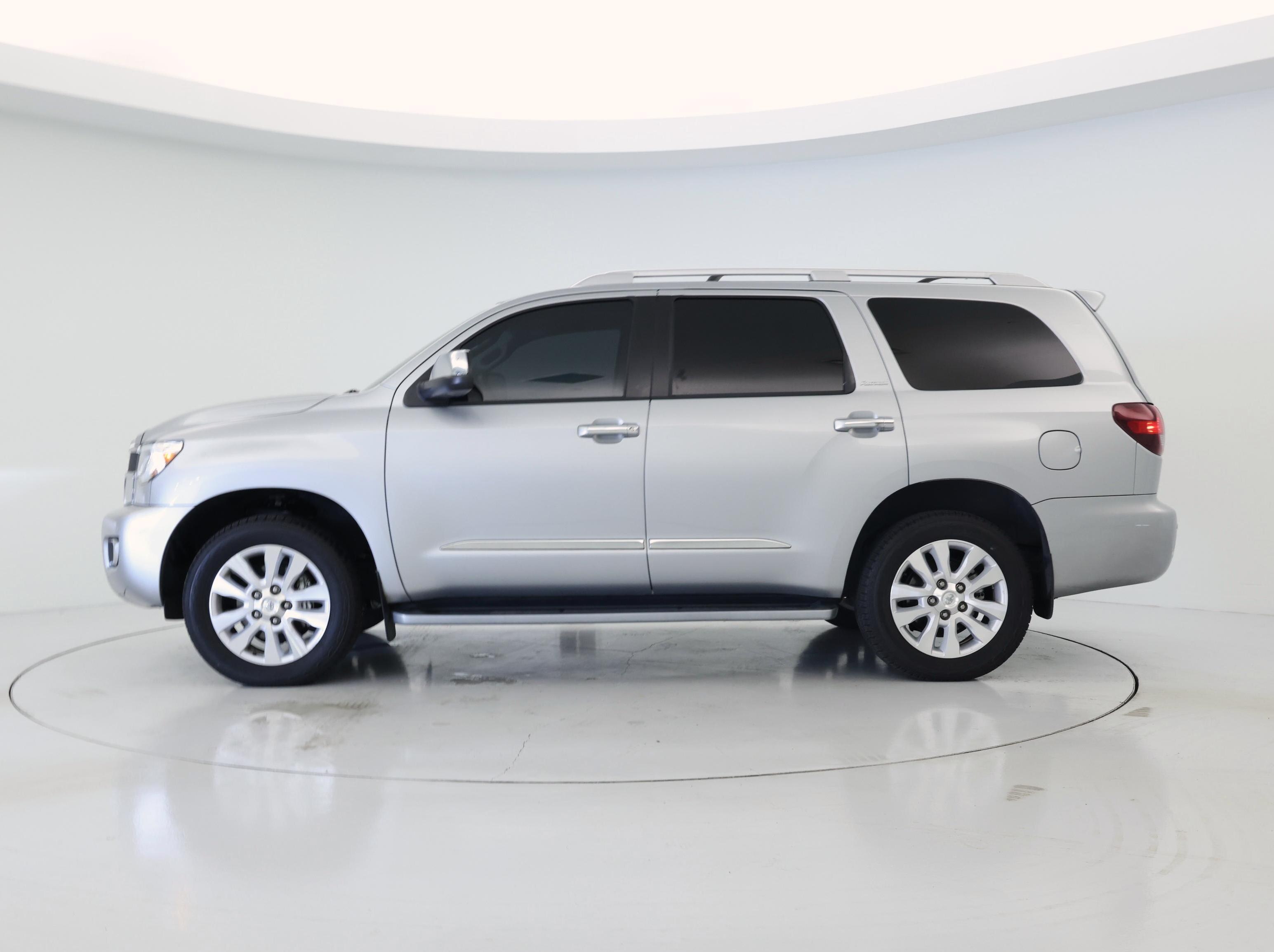 Thumbnail: 2022 Toyota Sequoia - 3