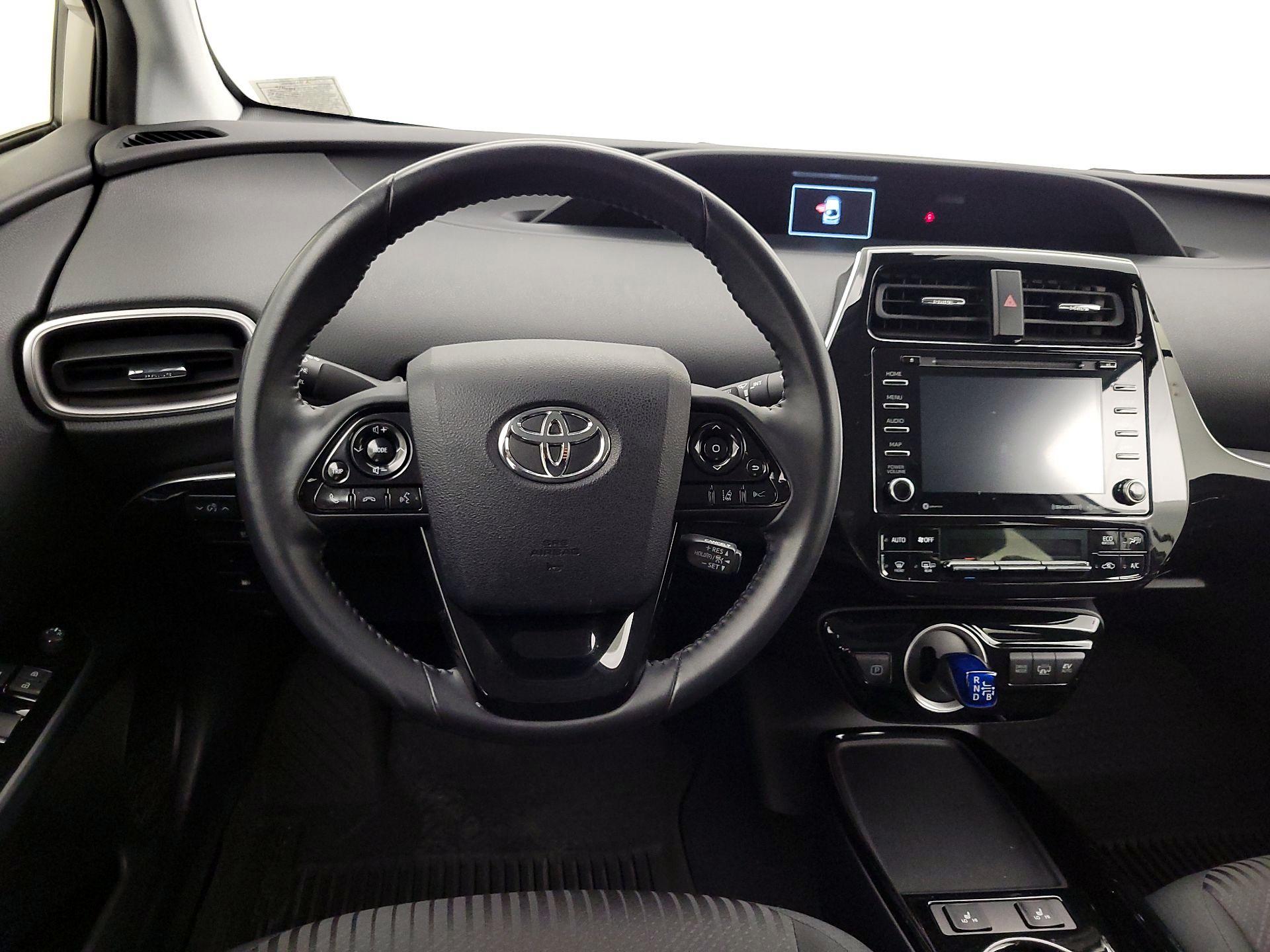 Thumbnail: 2022 Toyota Prius Prime - 10