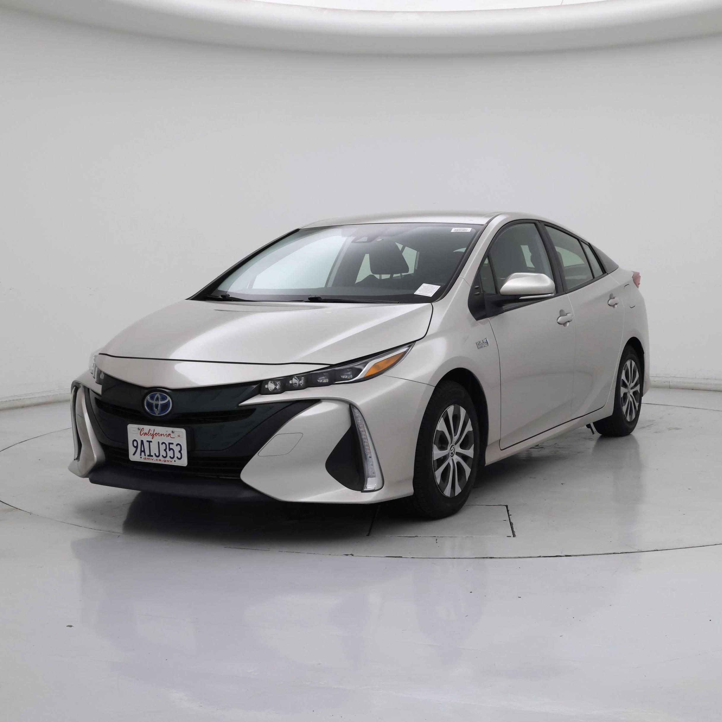 Thumbnail: 2022 Toyota Prius Prime - 4