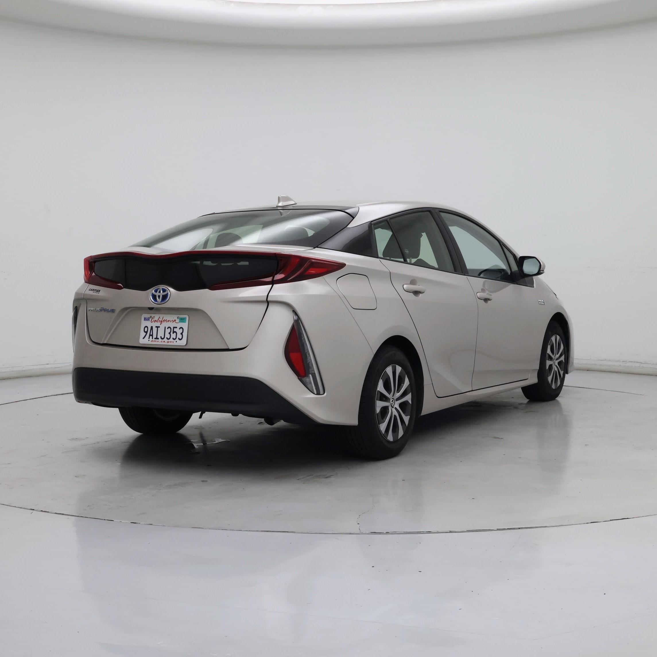 Thumbnail: 2022 Toyota Prius Prime - 8