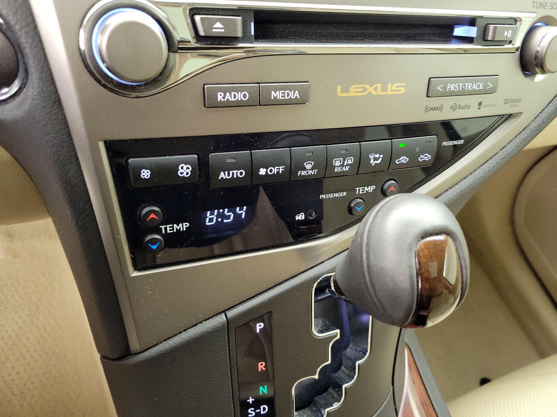 Thumbnail: 2014 Lexus RX - 16