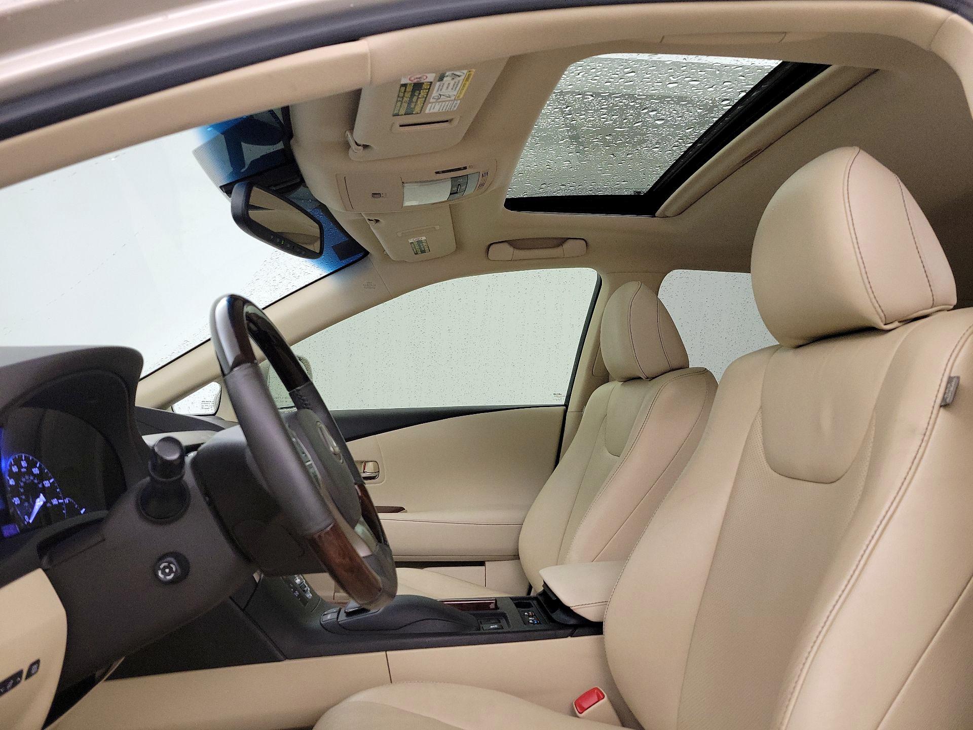 Thumbnail: 2014 Lexus RX - 18