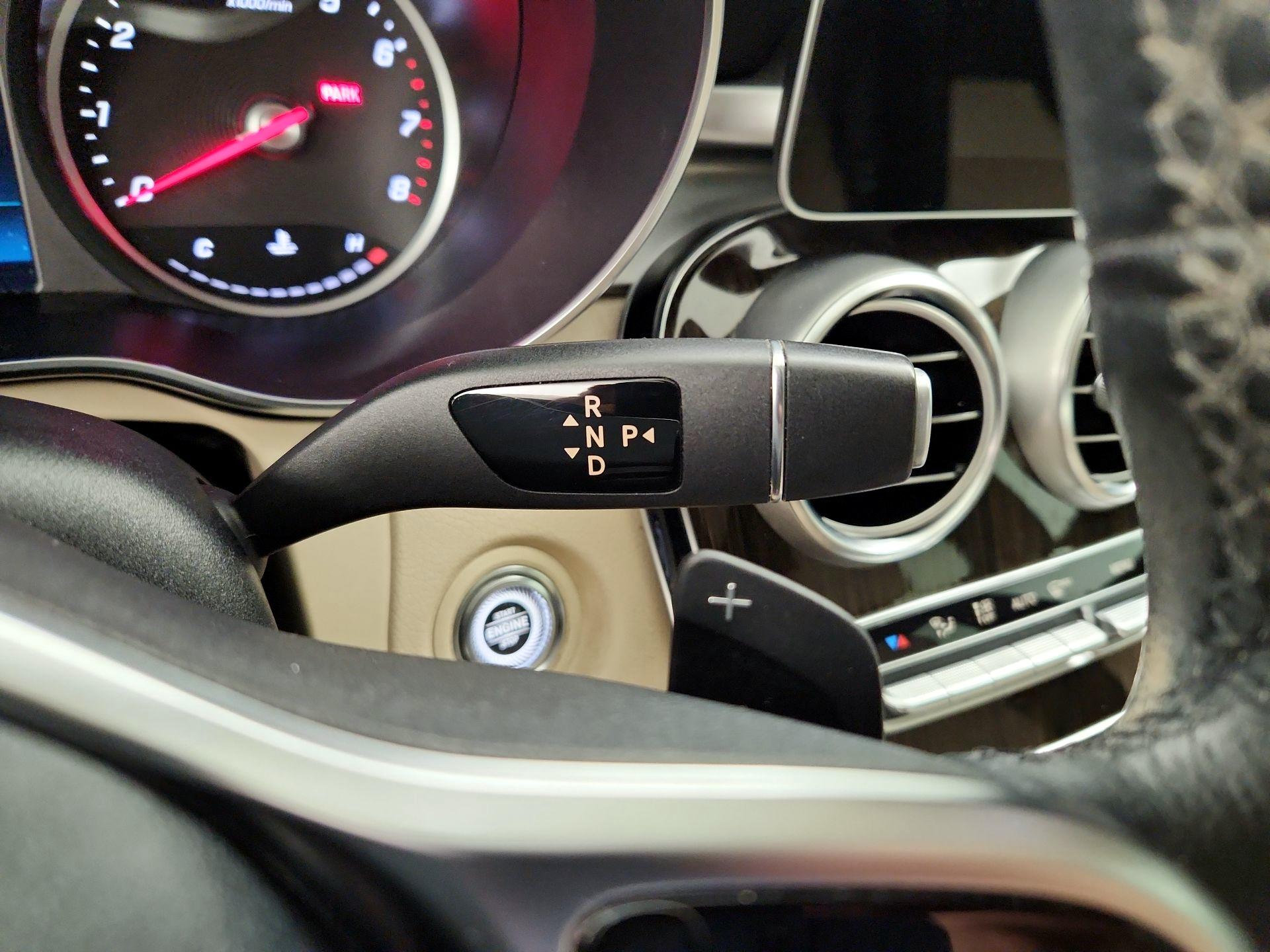 Thumbnail: 2019 Mercedes-Benz C-Class - 18