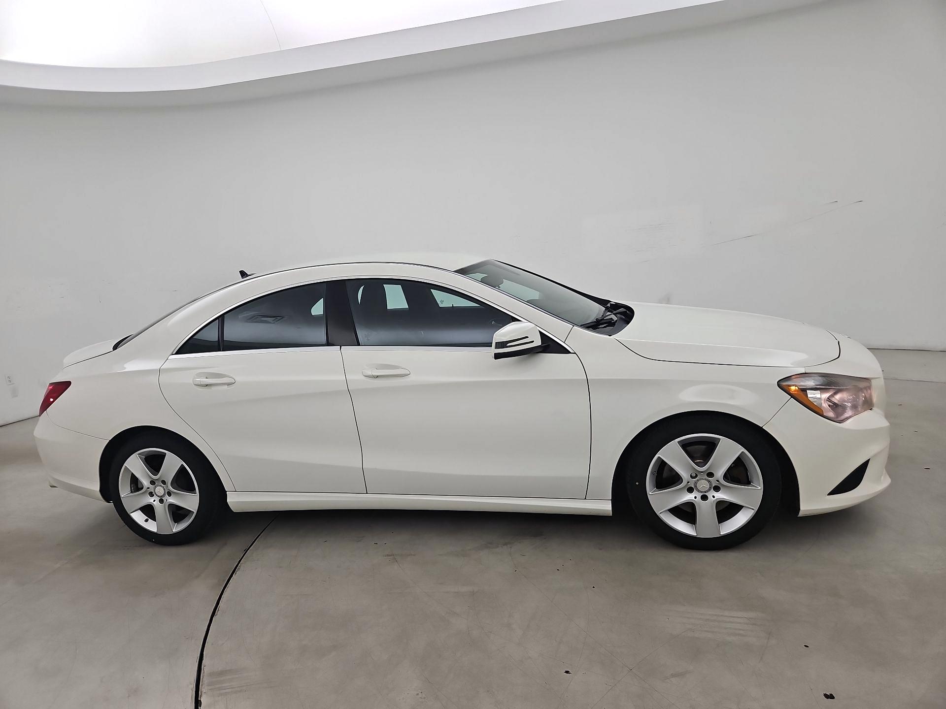 Thumbnail: 2016 Mercedes-Benz CLA - 4