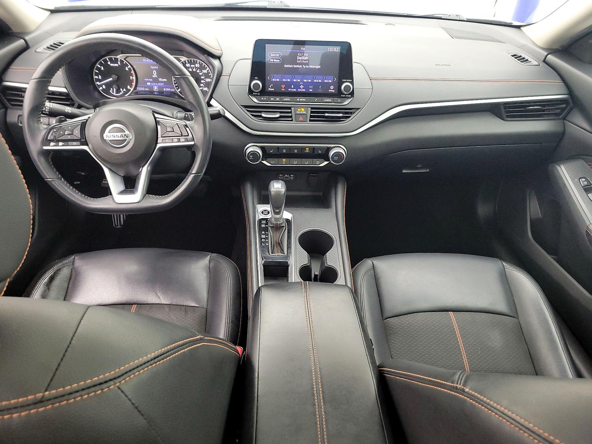 Thumbnail: 2020 Nissan Altima - 9