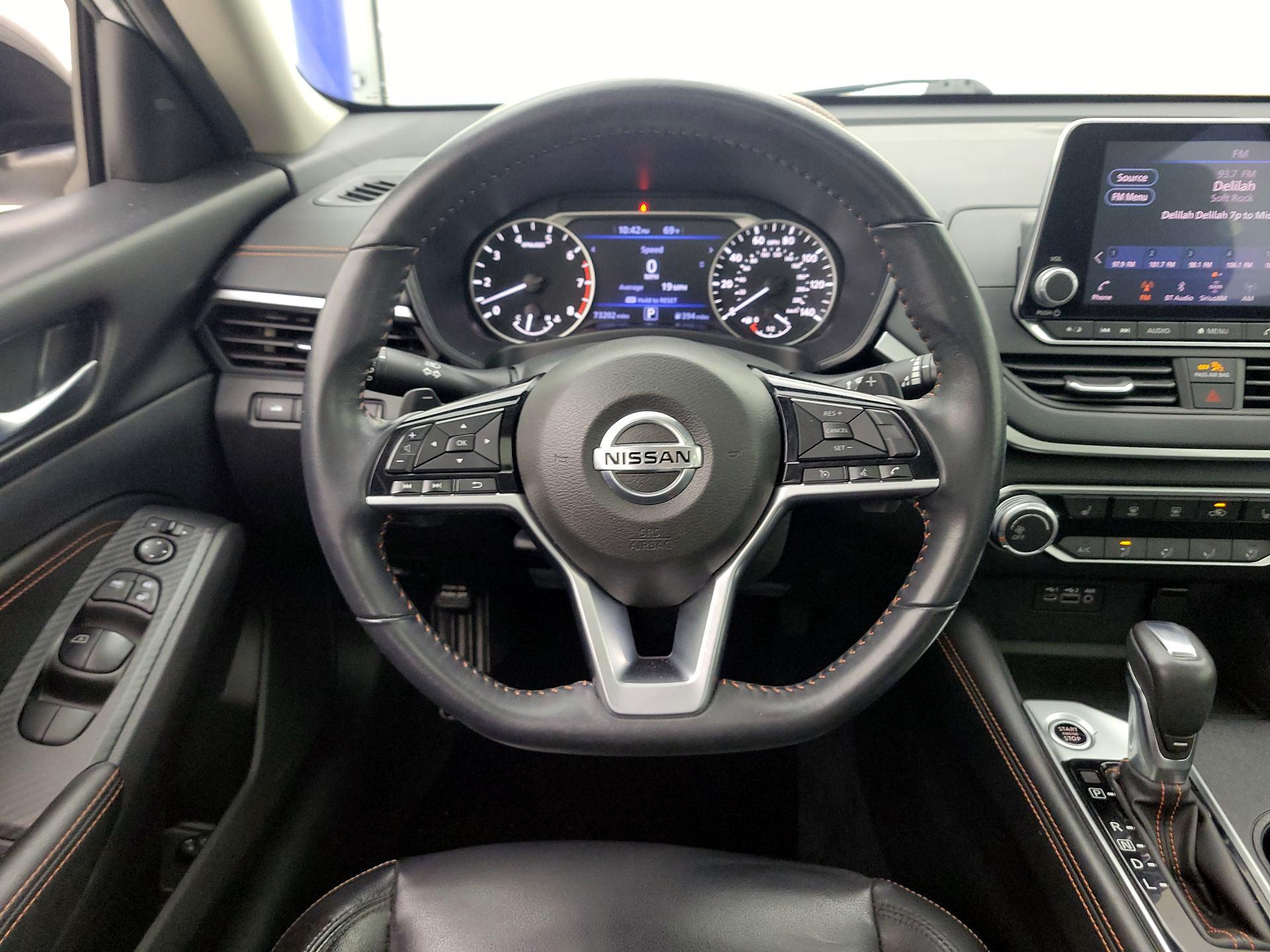 Thumbnail: 2020 Nissan Altima - 10
