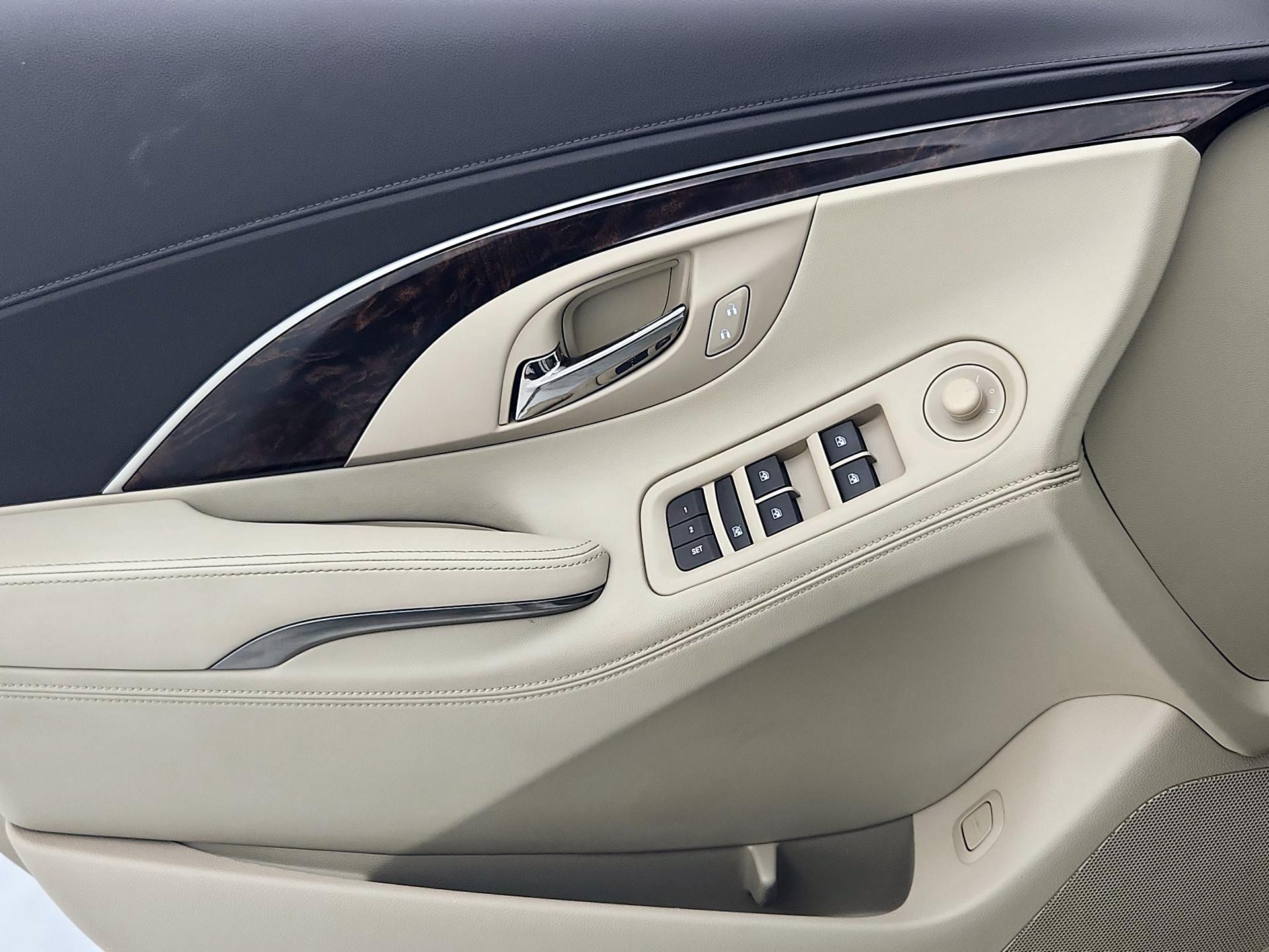 Thumbnail: 2015 Buick LaCrosse - 12