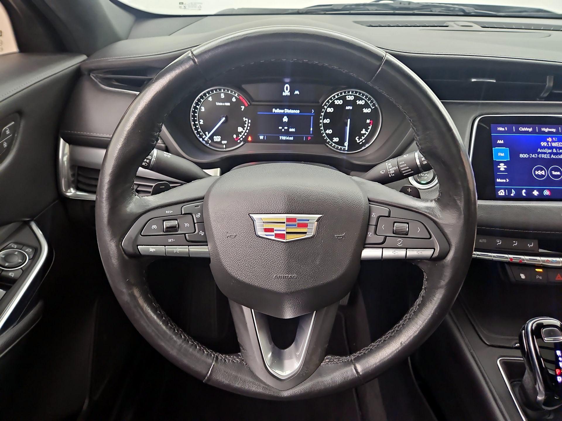 Thumbnail: 2020 Cadillac XT4 - 10