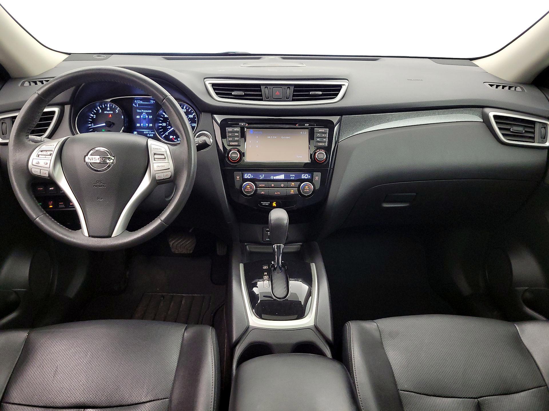 Thumbnail: 2016 Nissan Rogue - 9