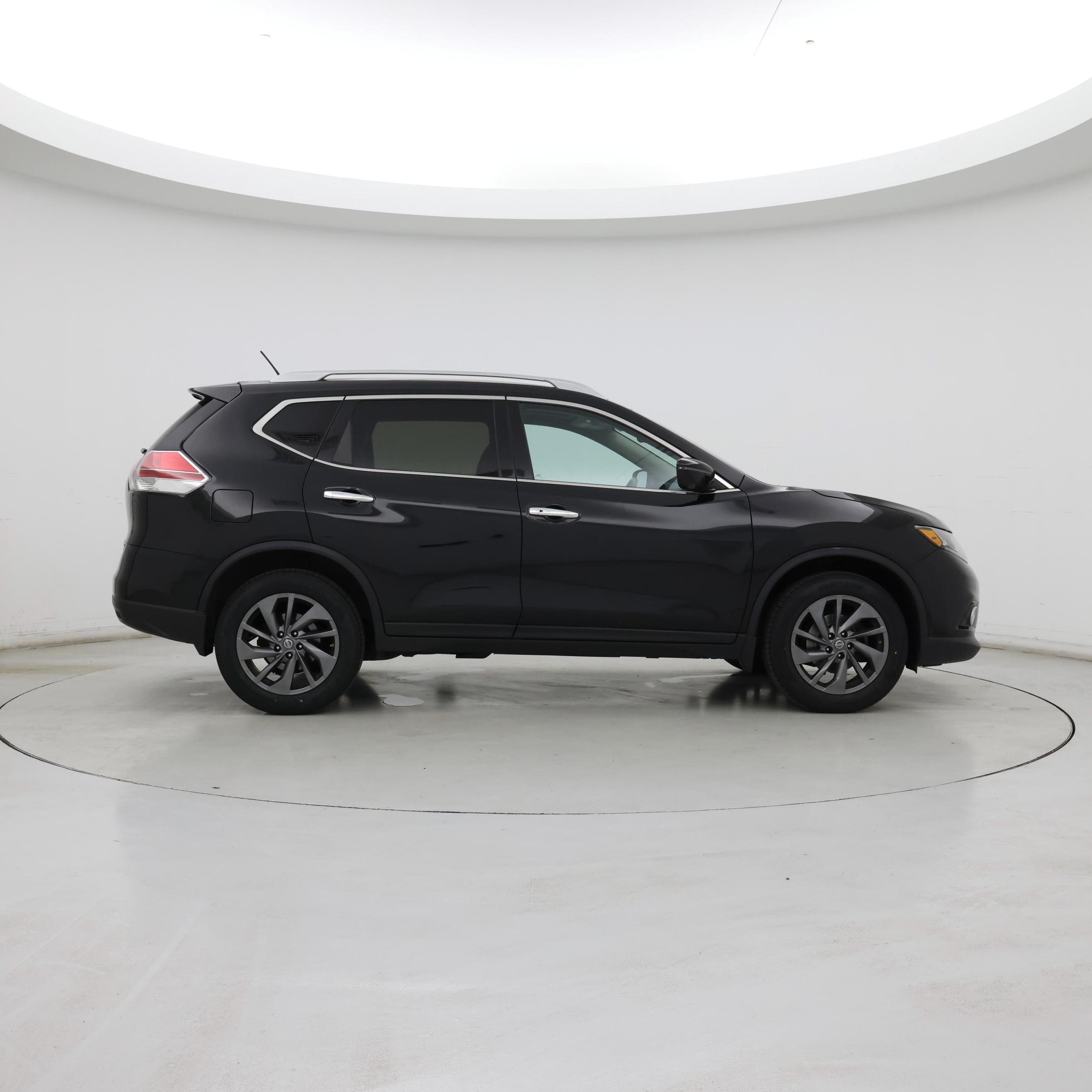 Thumbnail: 2016 Nissan Rogue - 7