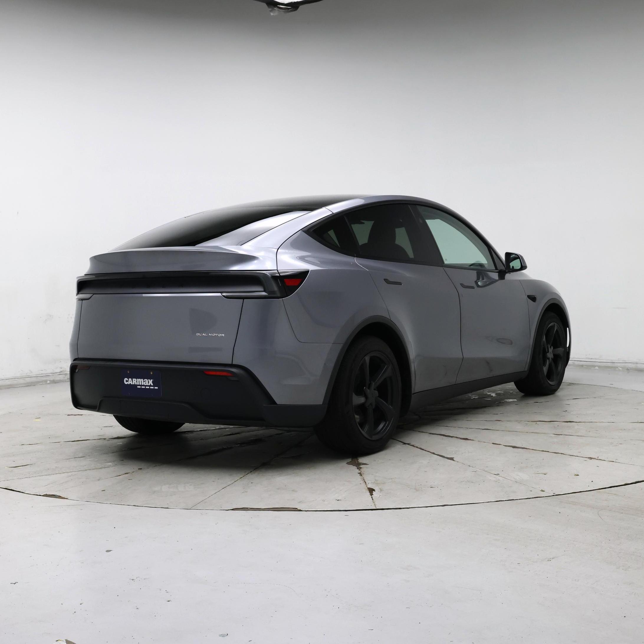 Thumbnail: 2026 Tesla Model Y - 8