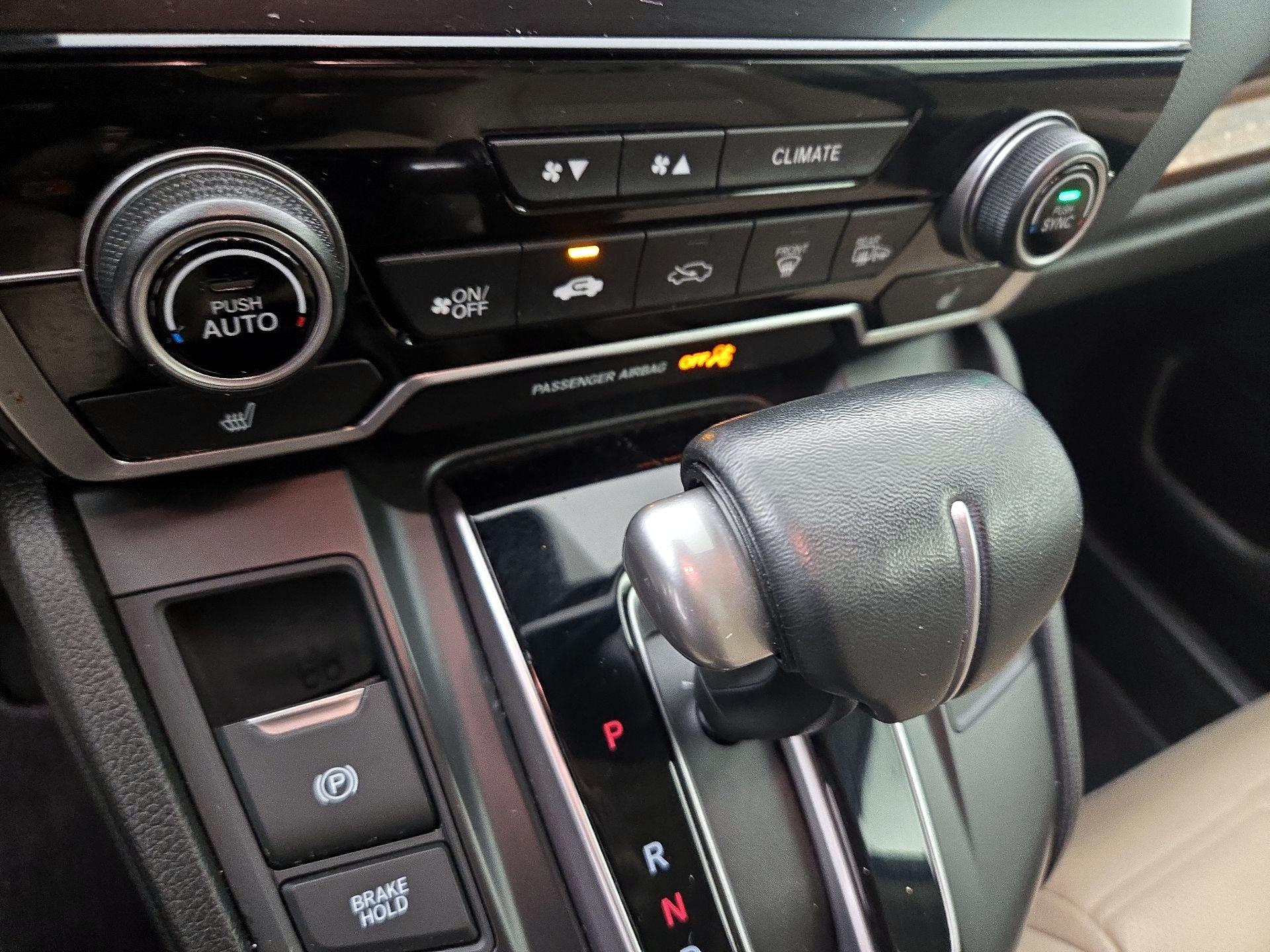 Thumbnail: 2019 Honda CR-V - 16