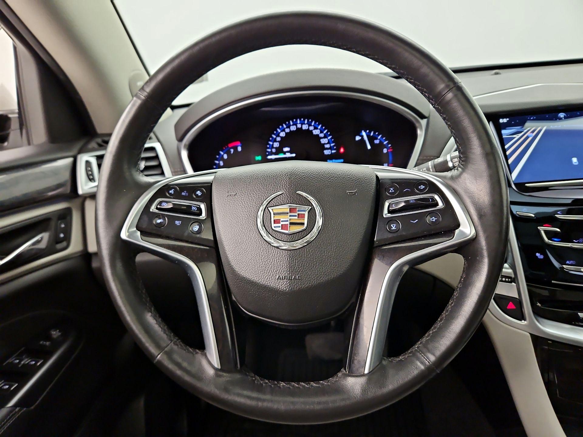 Thumbnail: 2016 Cadillac SRX - 10