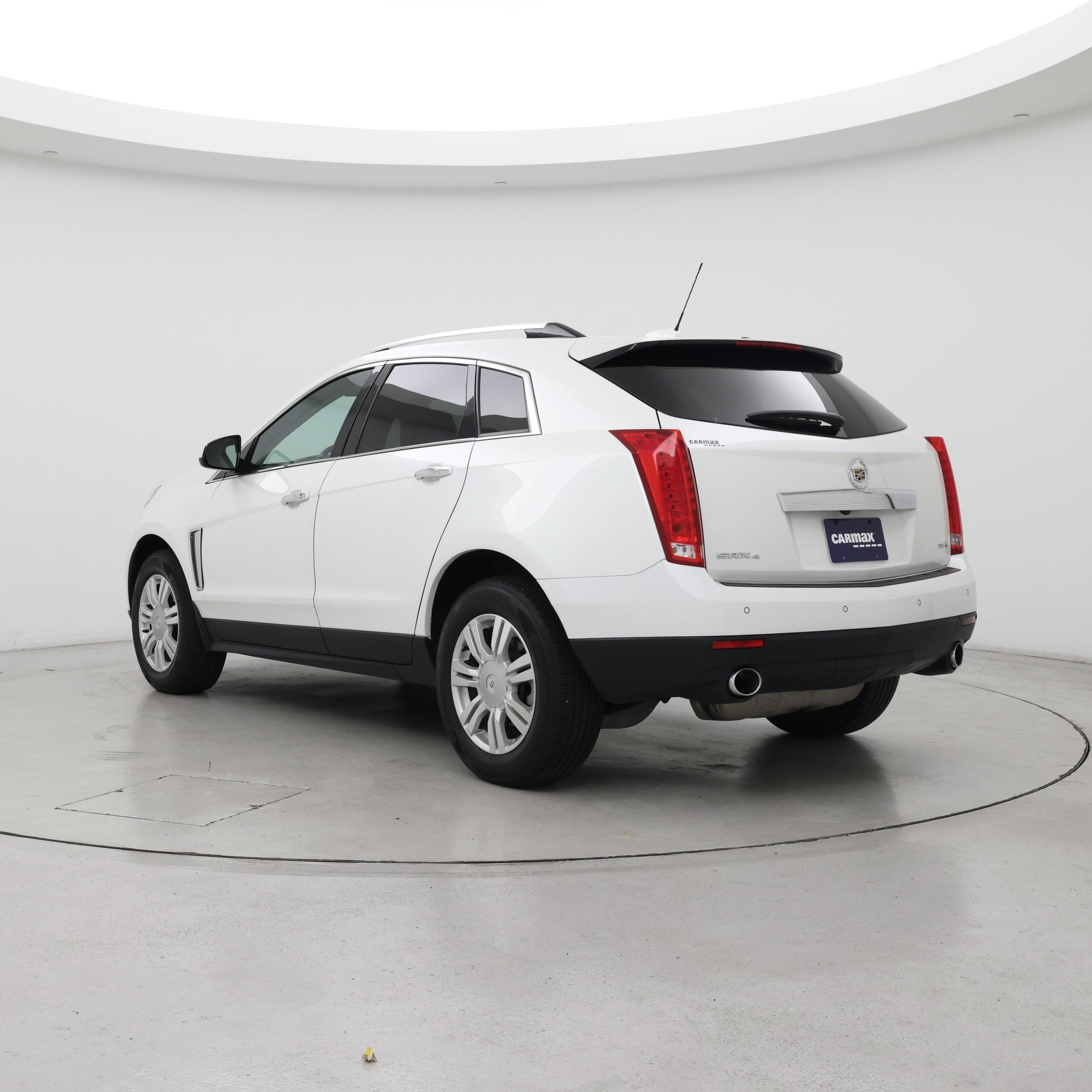 Thumbnail: 2016 Cadillac SRX - 2