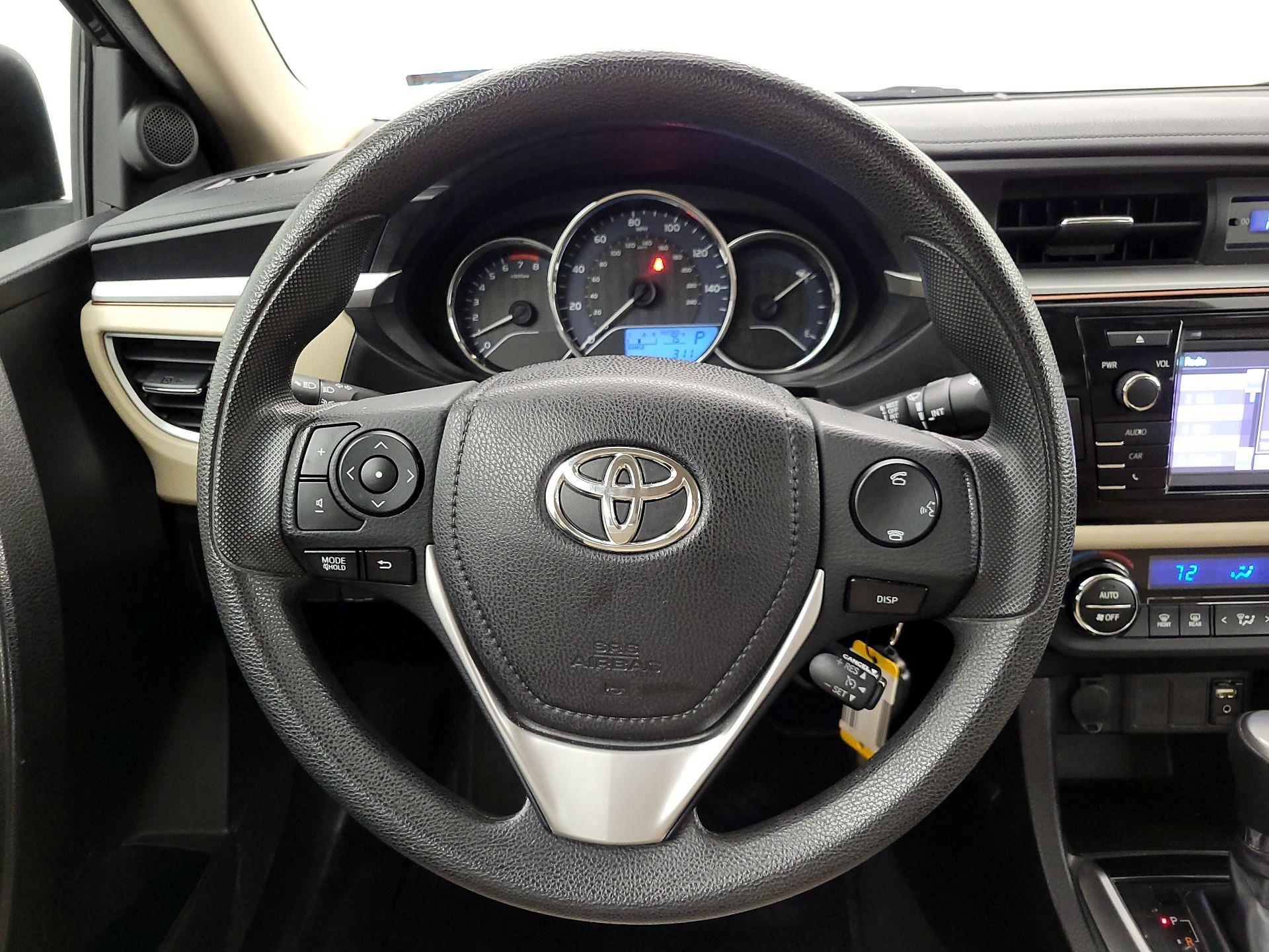 Thumbnail: 2014 Toyota Corolla - 10