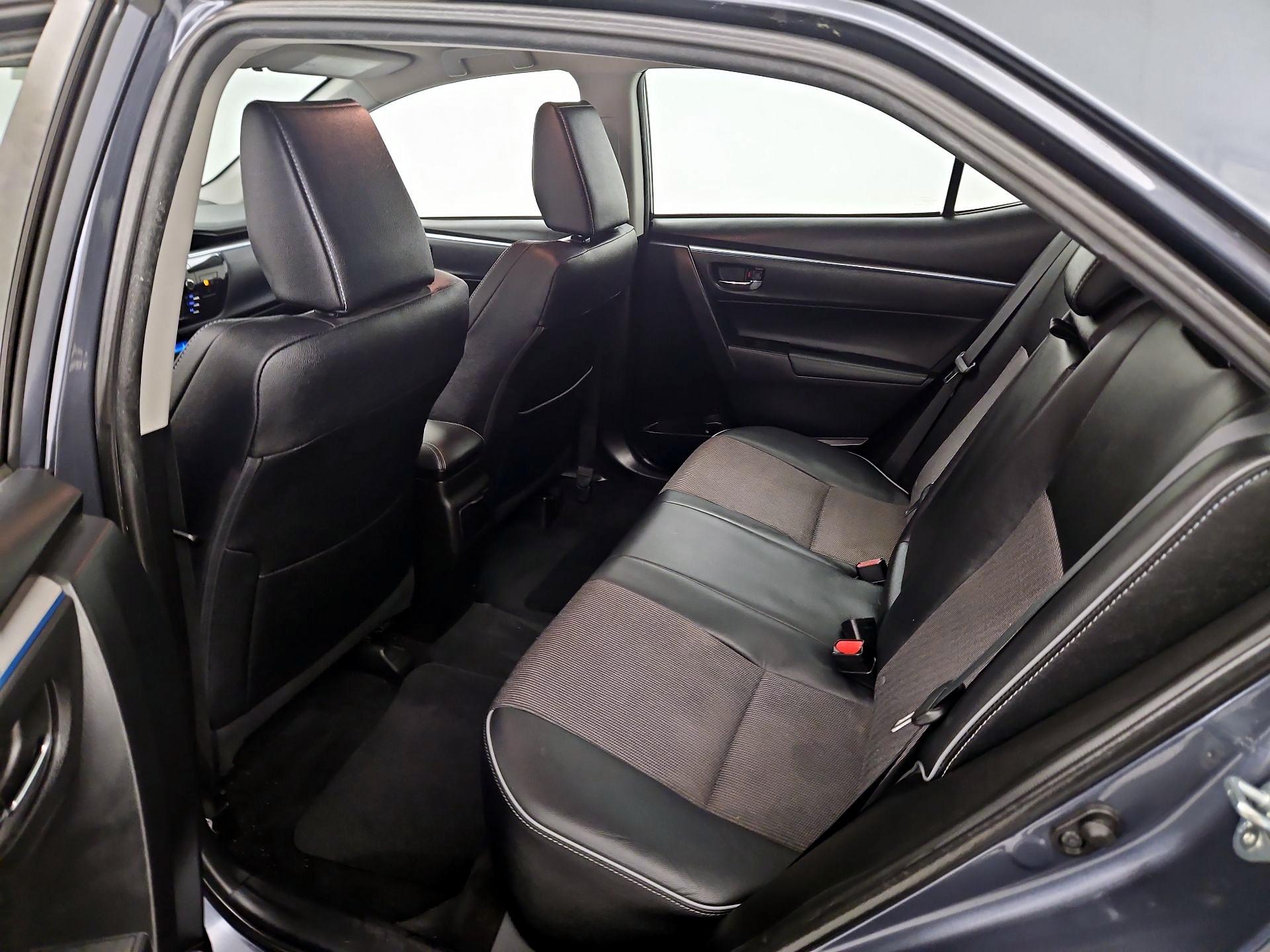Thumbnail: 2016 Toyota Corolla - 18