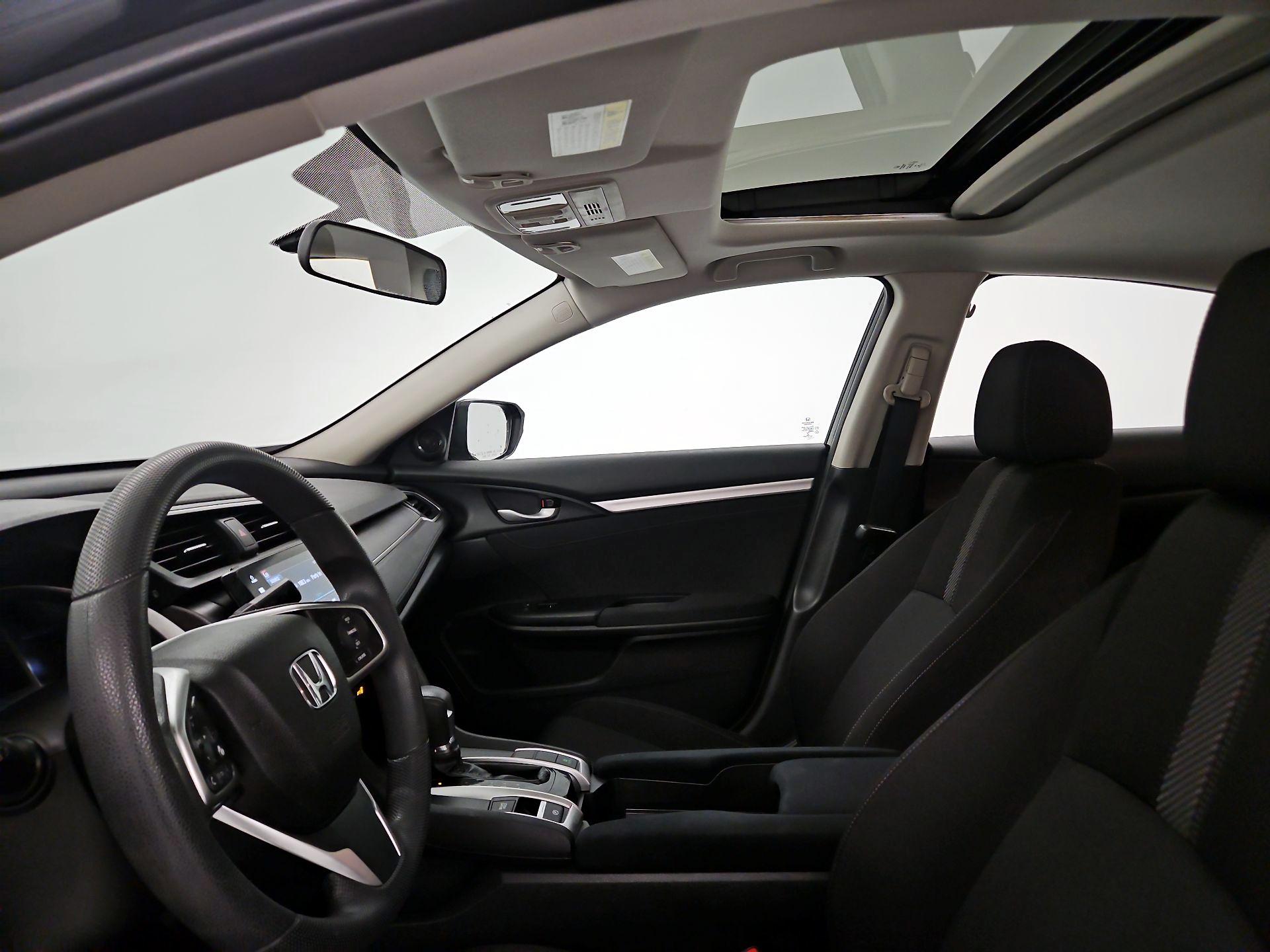 Thumbnail: 2017 Honda Civic - 17