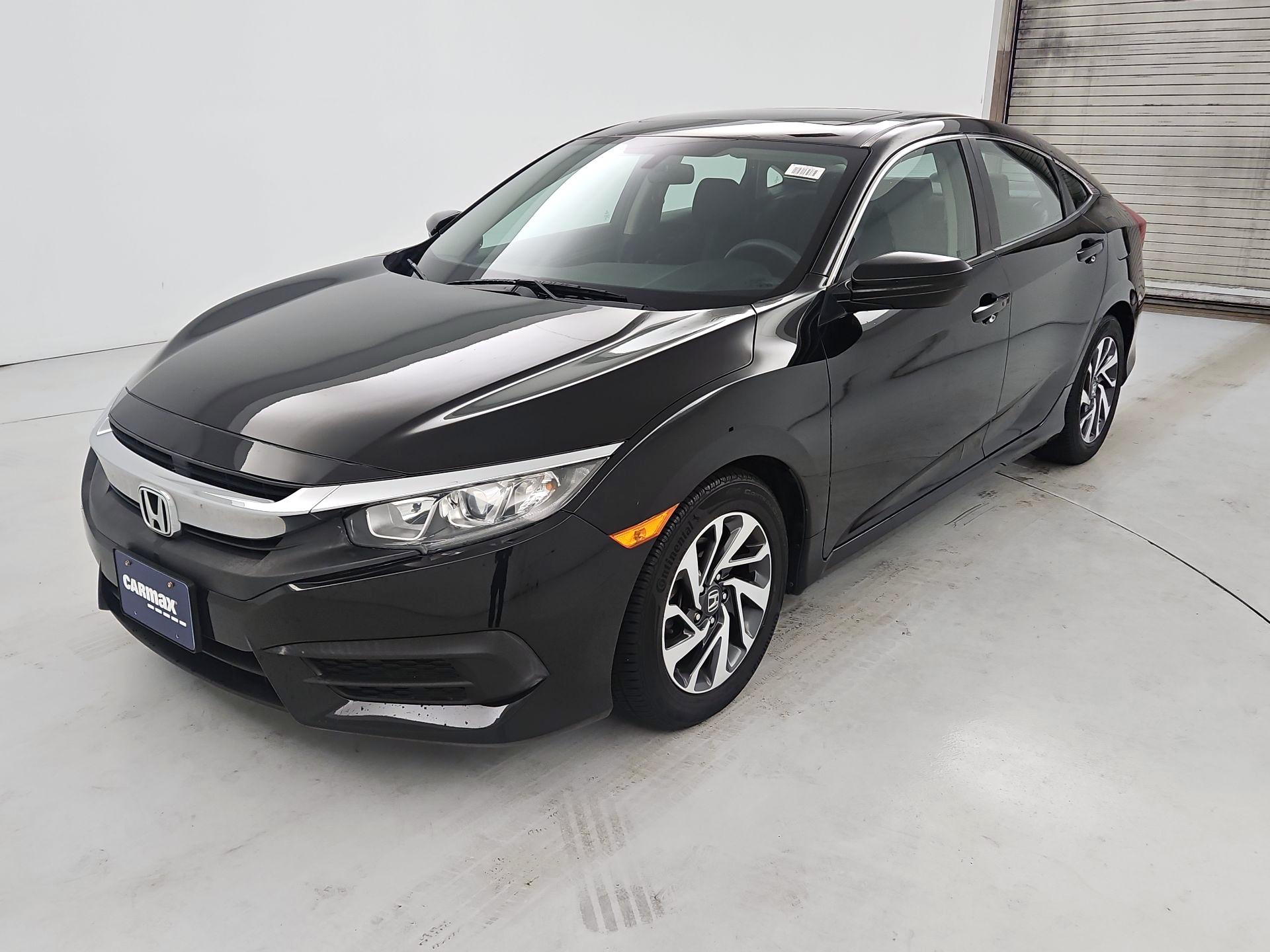 Thumbnail: 2017 Honda Civic - 3