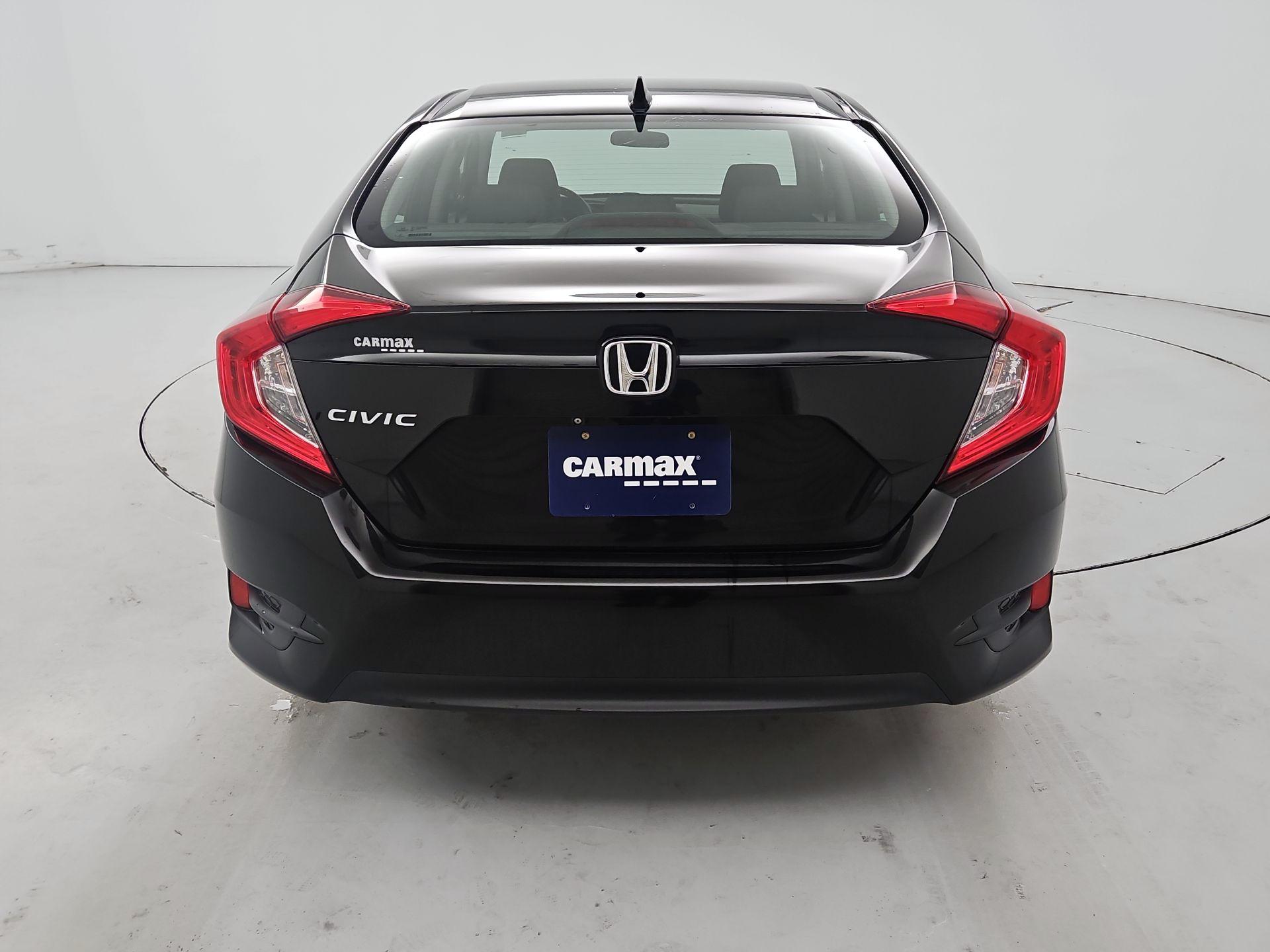 Thumbnail: 2017 Honda Civic - 6