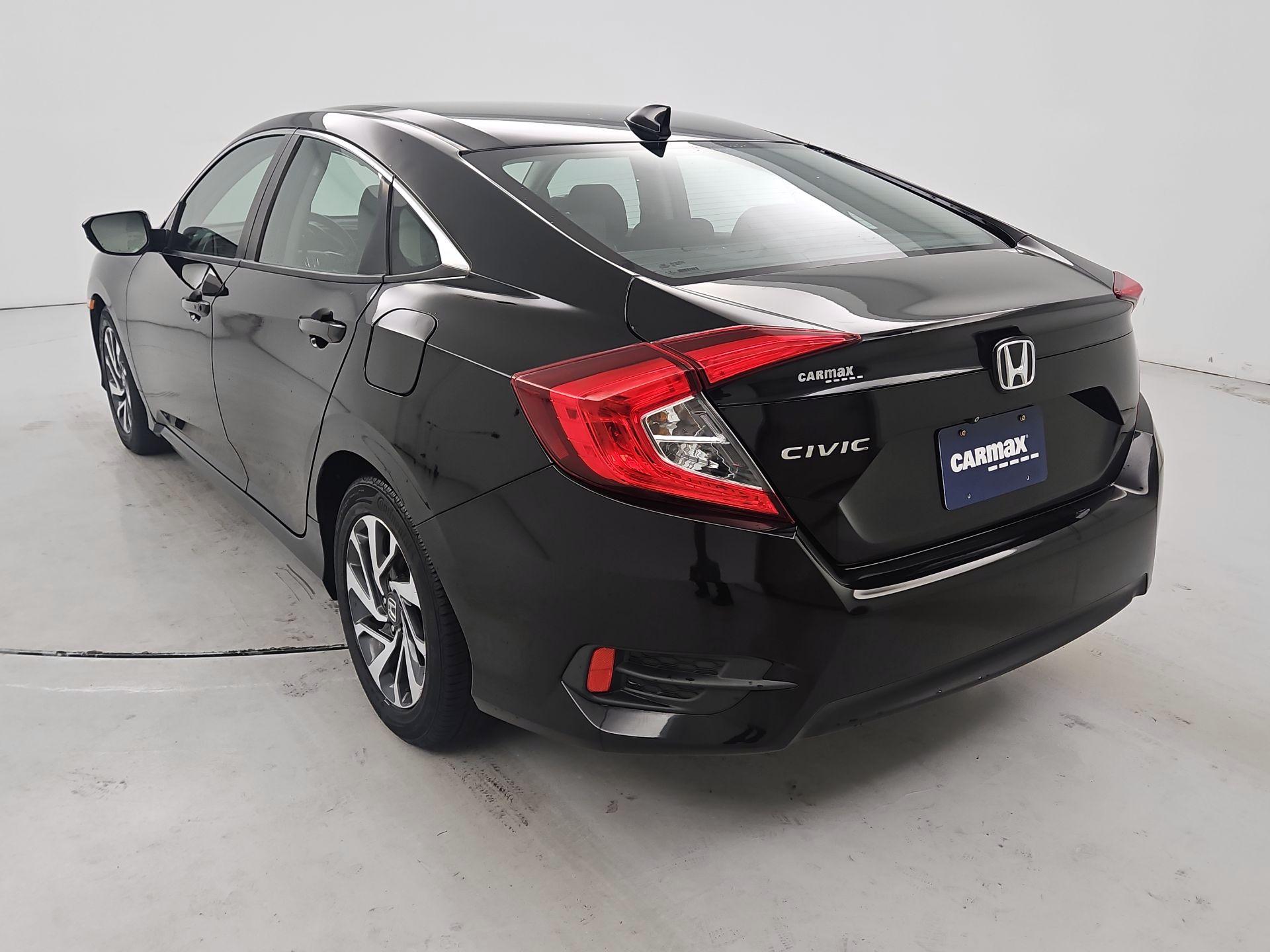 Thumbnail: 2017 Honda Civic - 7