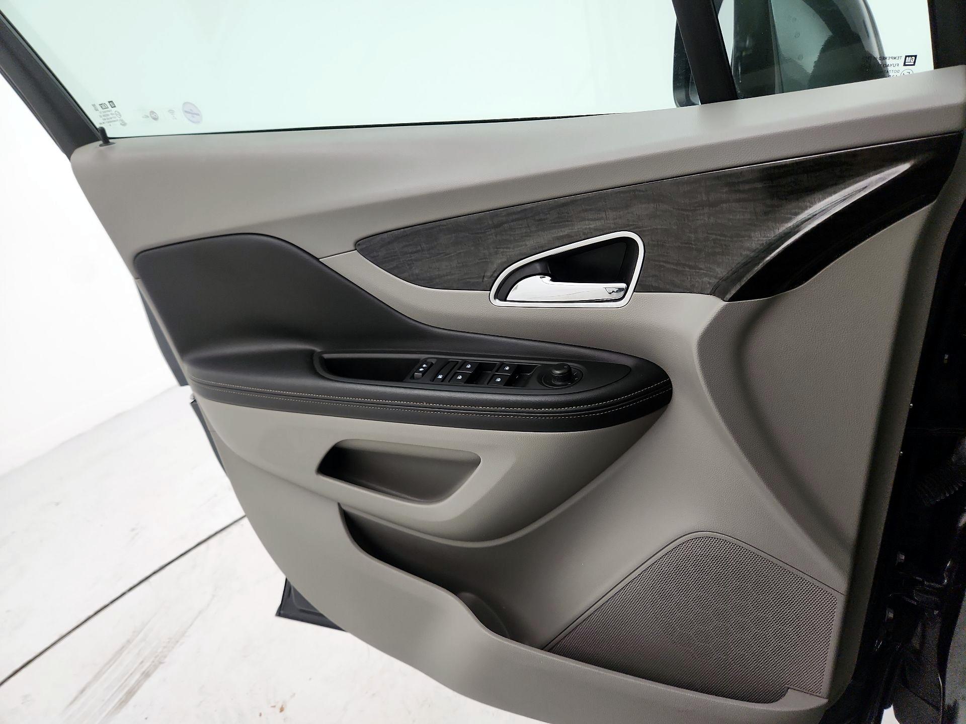 Thumbnail: 2016 Buick Encore - 12