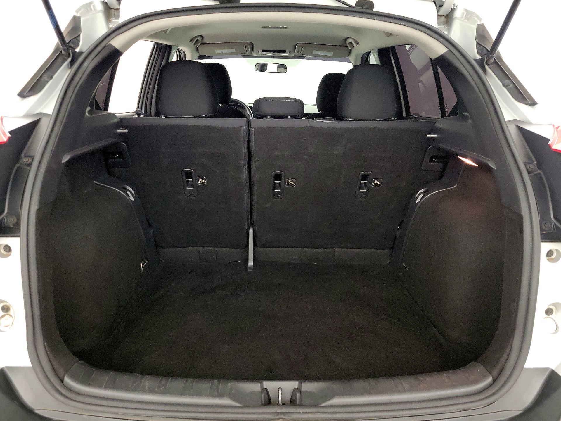 Thumbnail: 2019 Nissan Kicks - 20