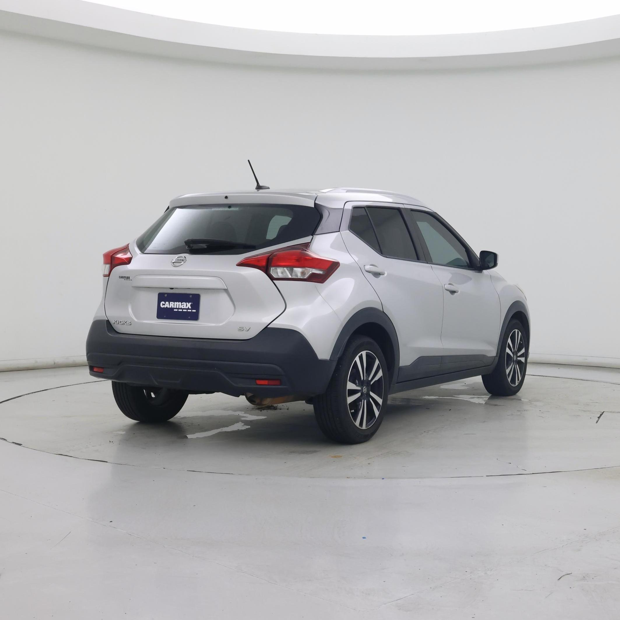 Thumbnail: 2019 Nissan Kicks - 8