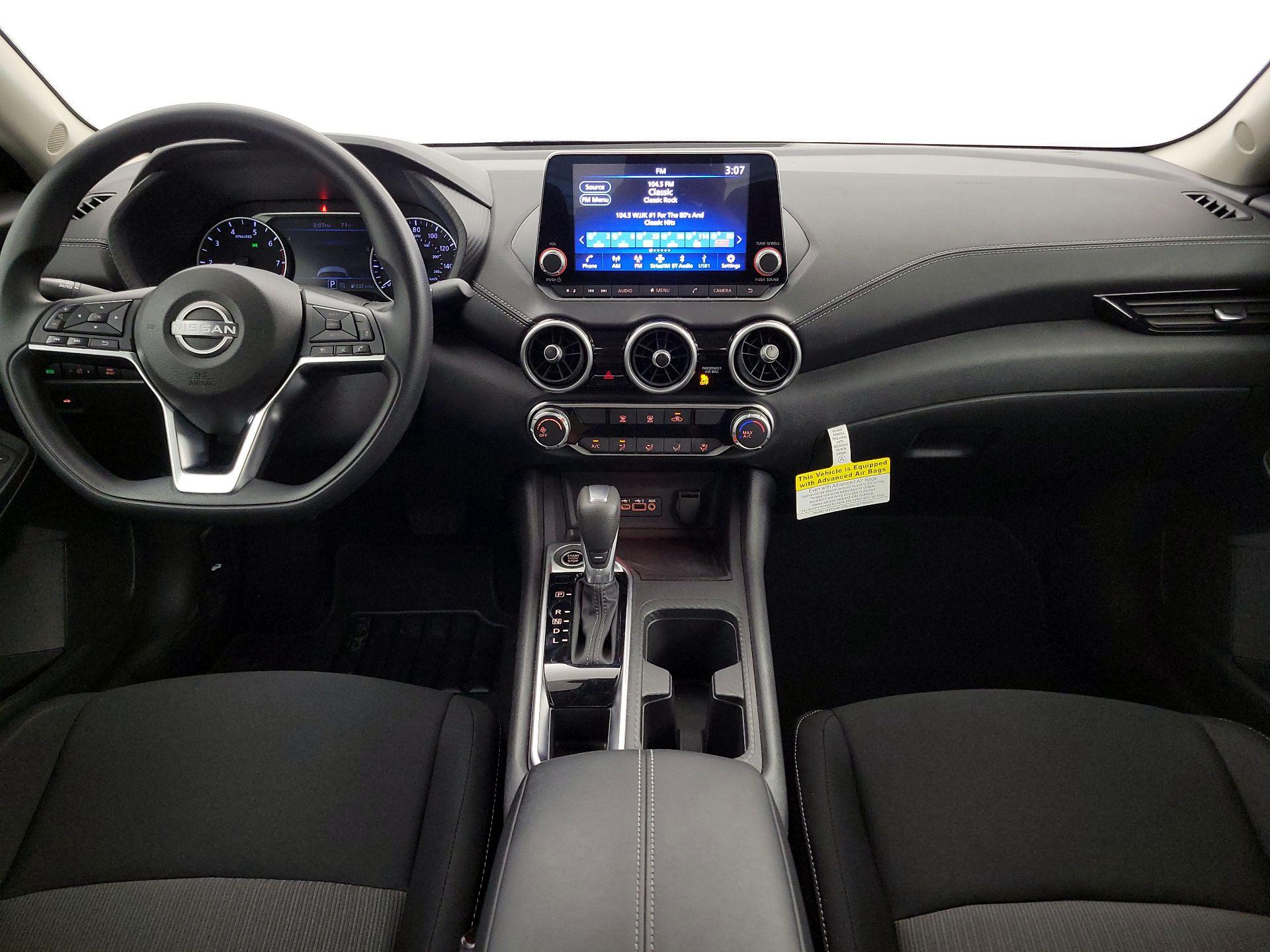 Thumbnail: 2025 Nissan Sentra - 9