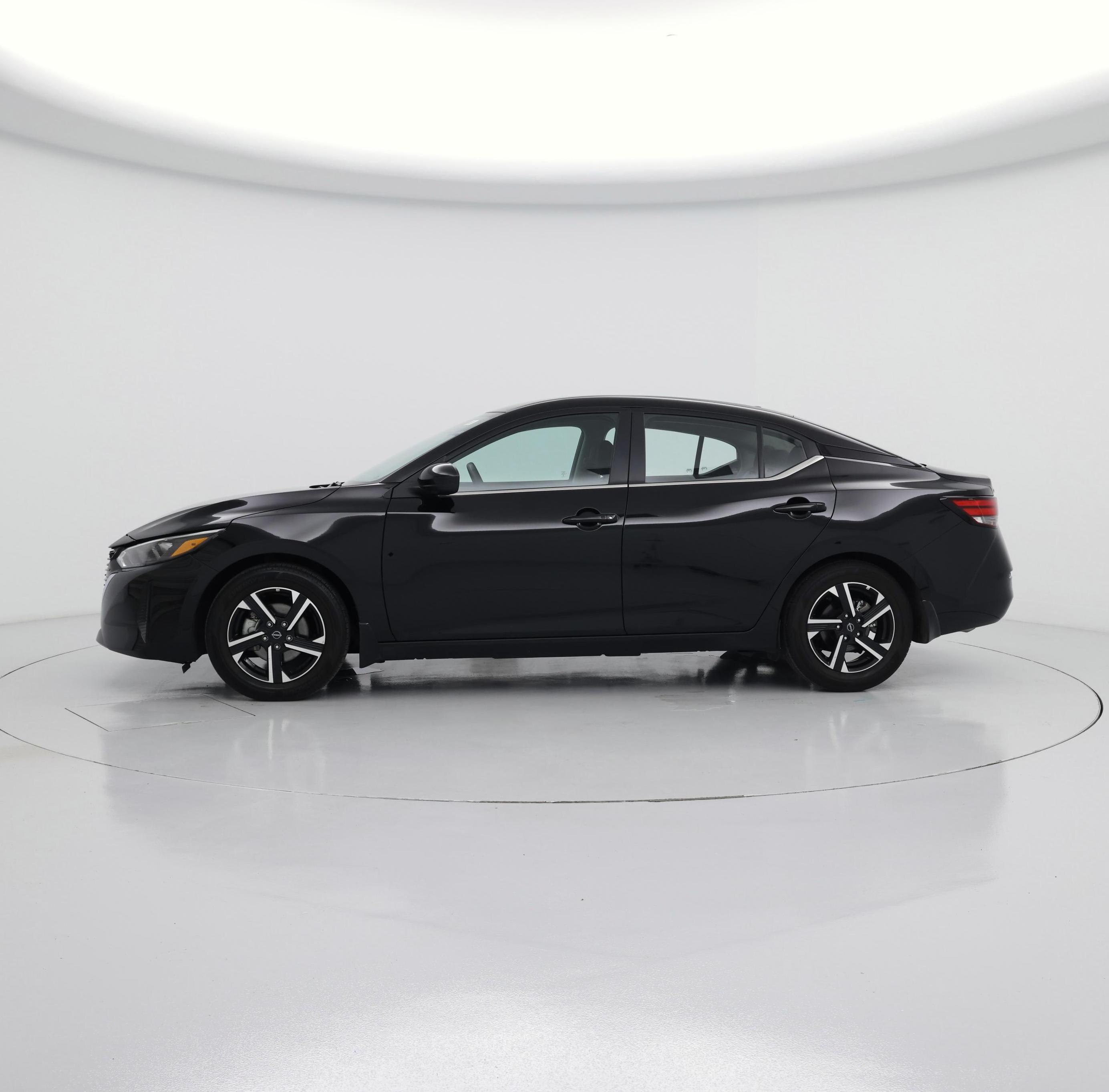 Thumbnail: 2025 Nissan Sentra - 3