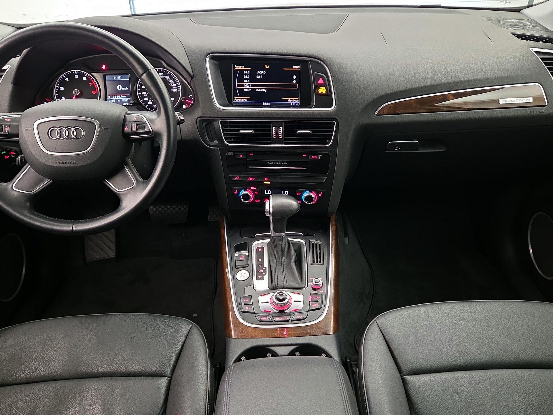 Thumbnail: 2015 Audi Q5 - 9