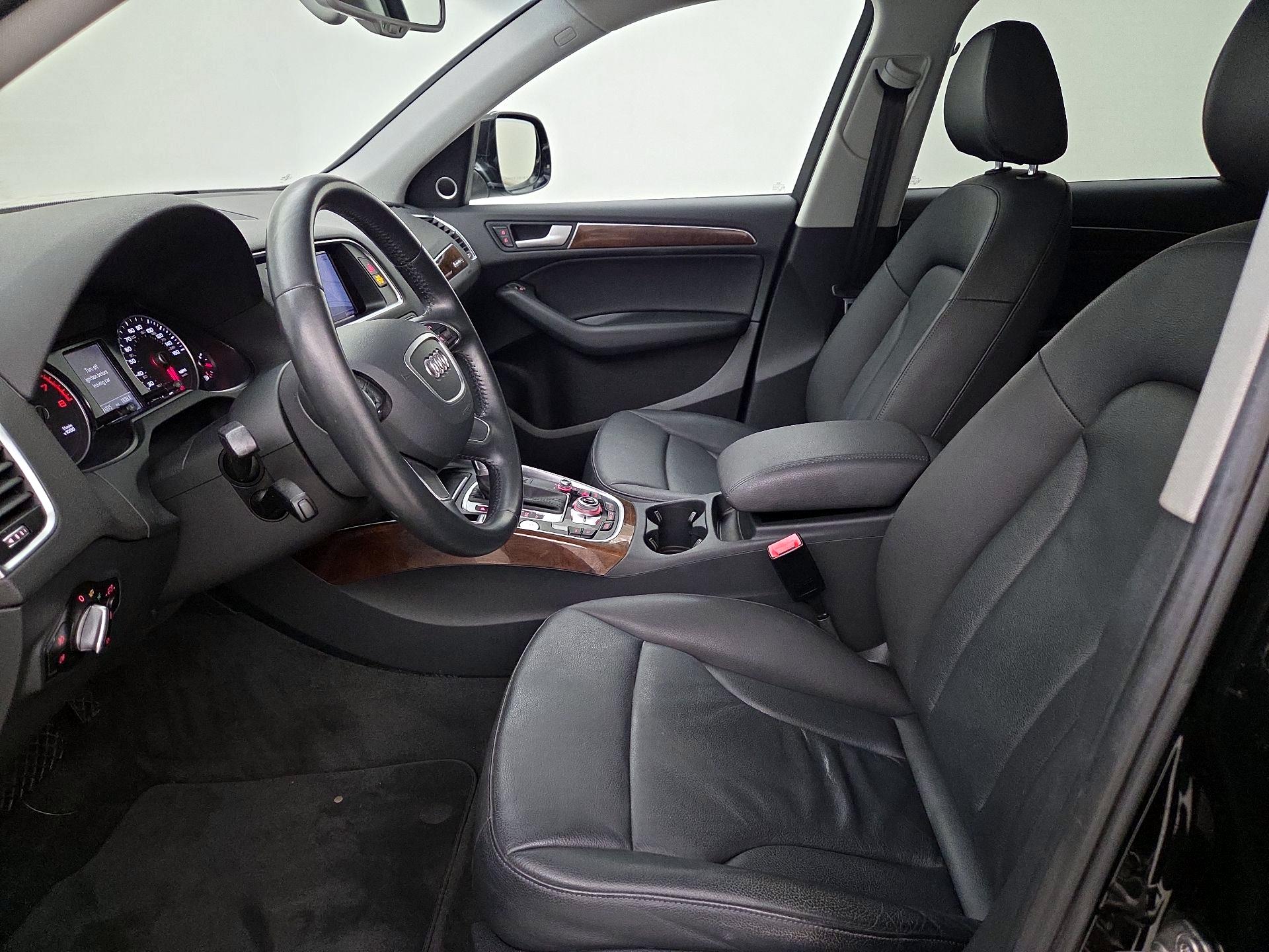 Thumbnail: 2015 Audi Q5 - 11