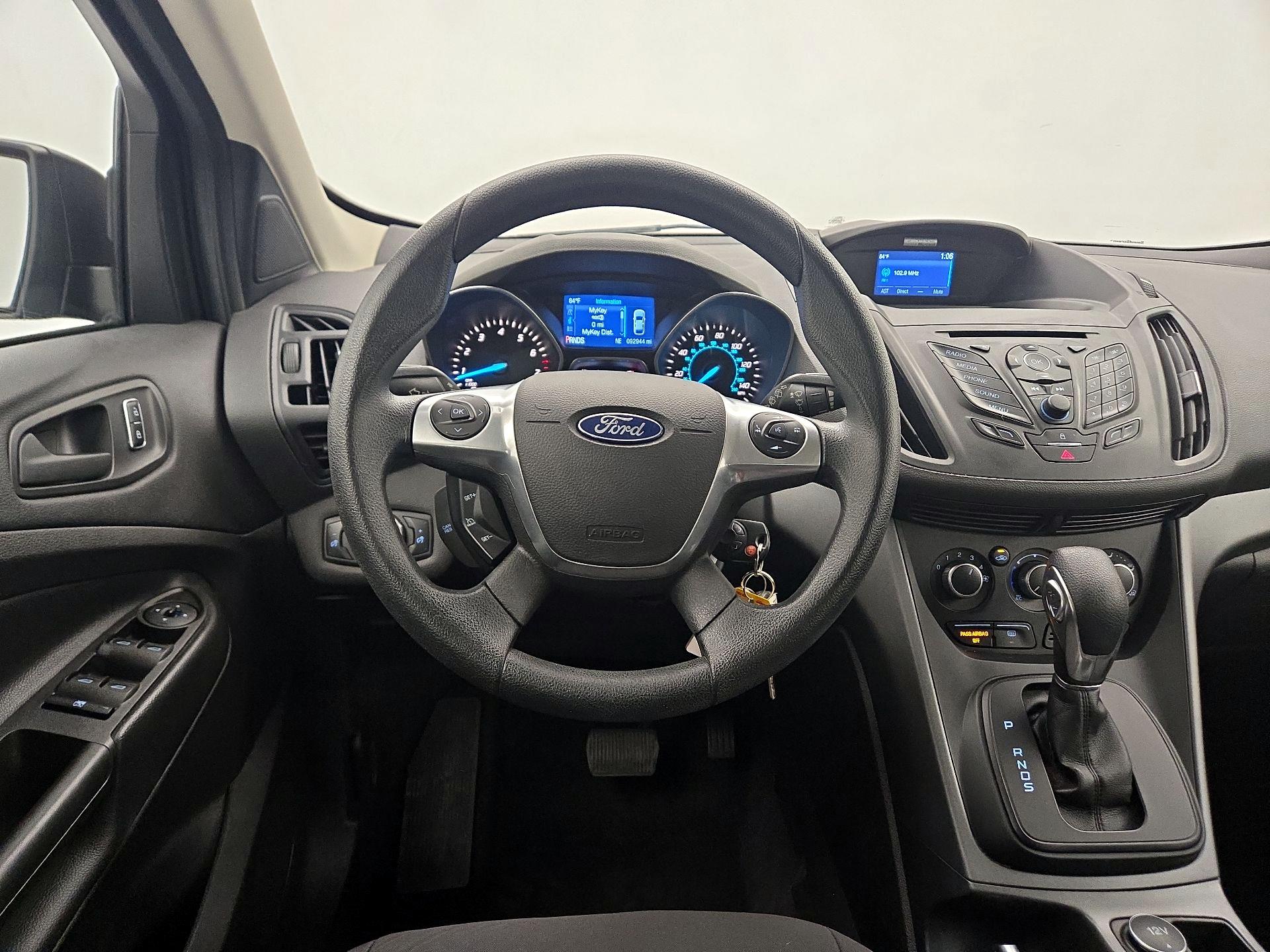 Thumbnail: 2015 Ford Escape - 10