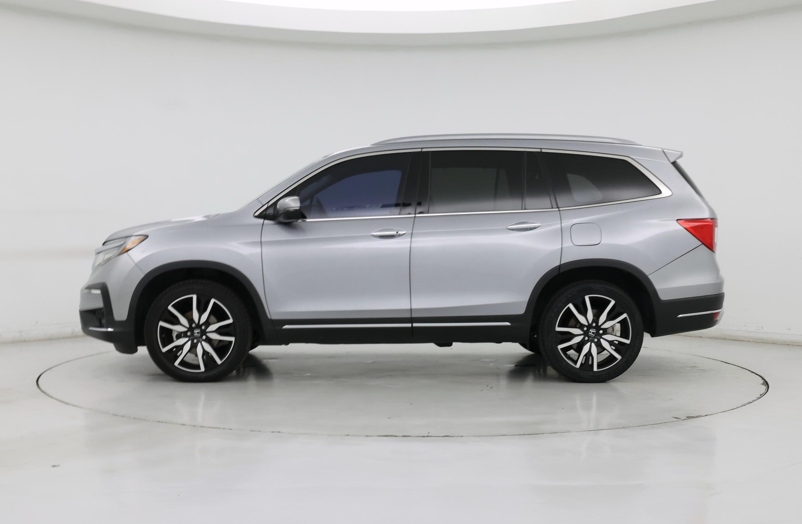 Thumbnail: 2020 Honda Pilot - 3