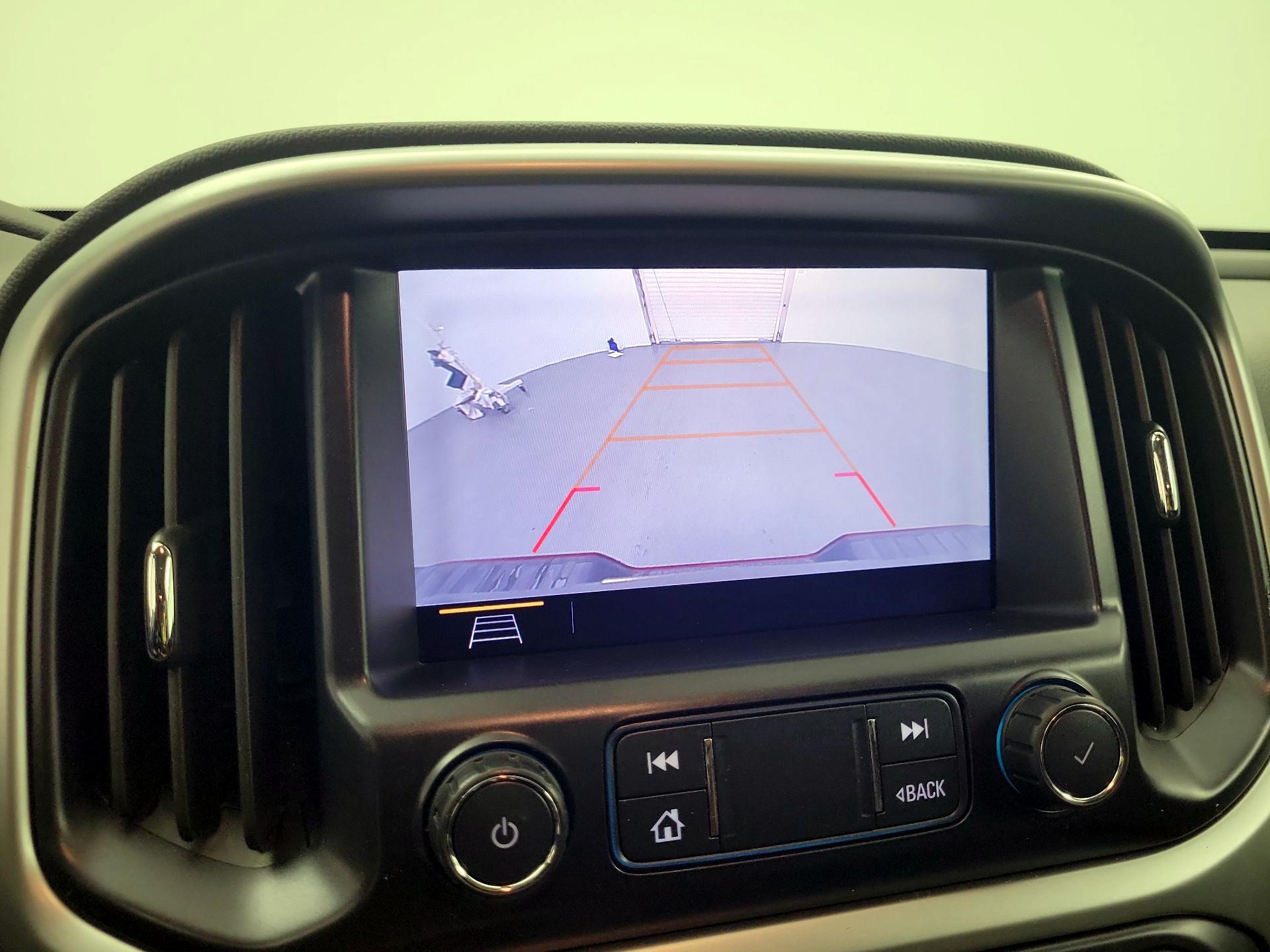 Thumbnail: 2019 Chevrolet Colorado - 14