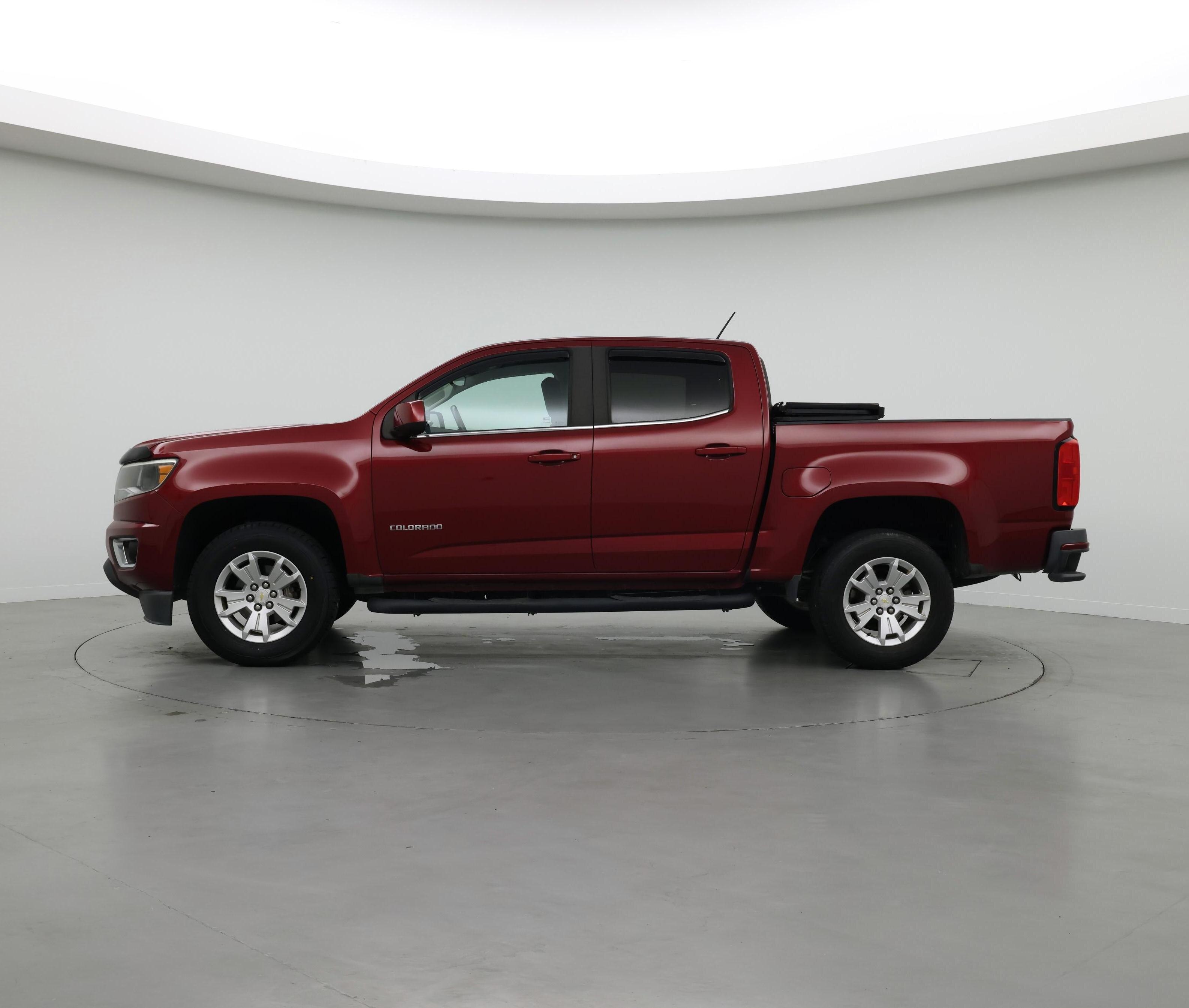 Thumbnail: 2019 Chevrolet Colorado - 3