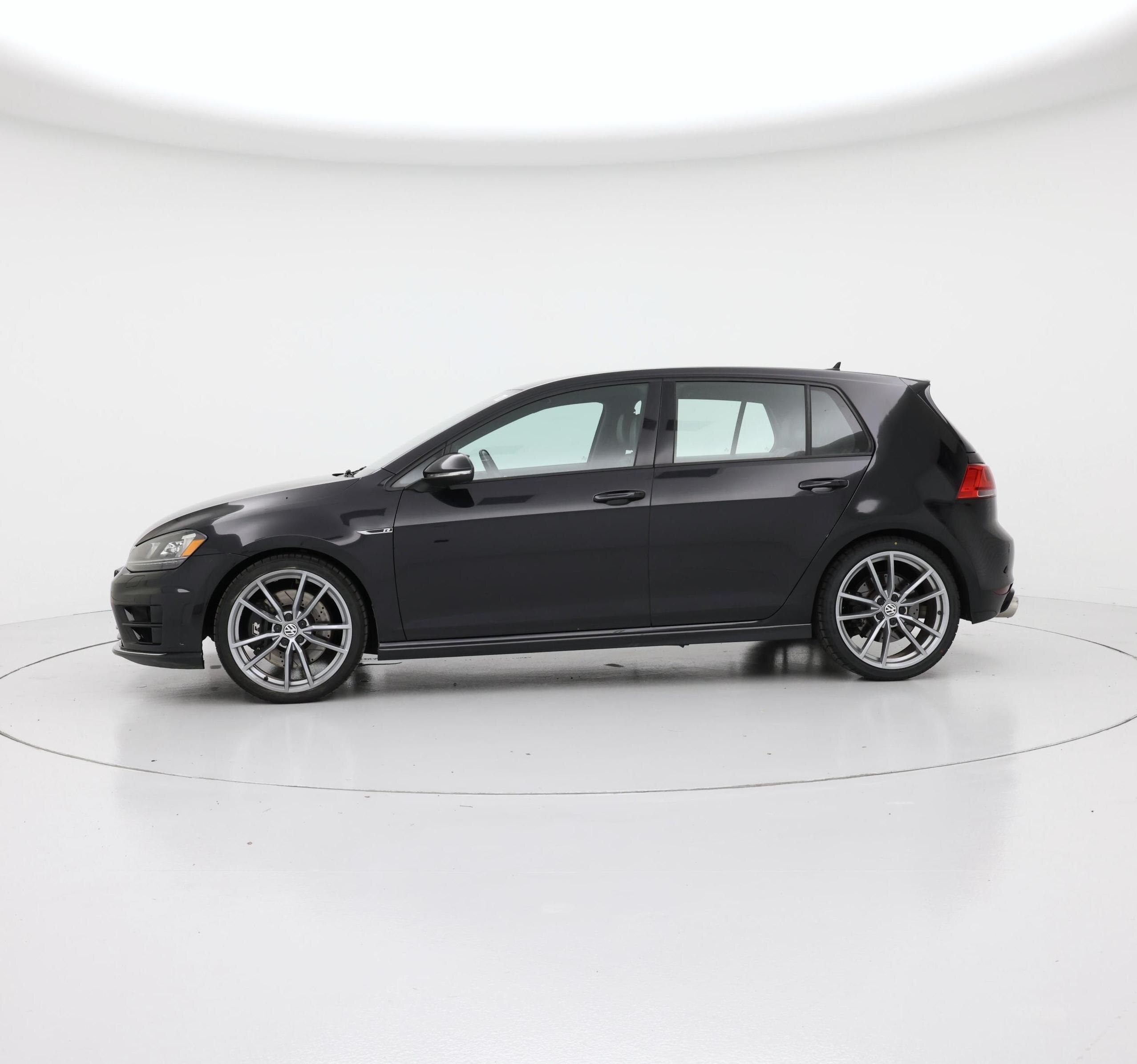 Thumbnail: 2017 Volkswagen Golf - 3